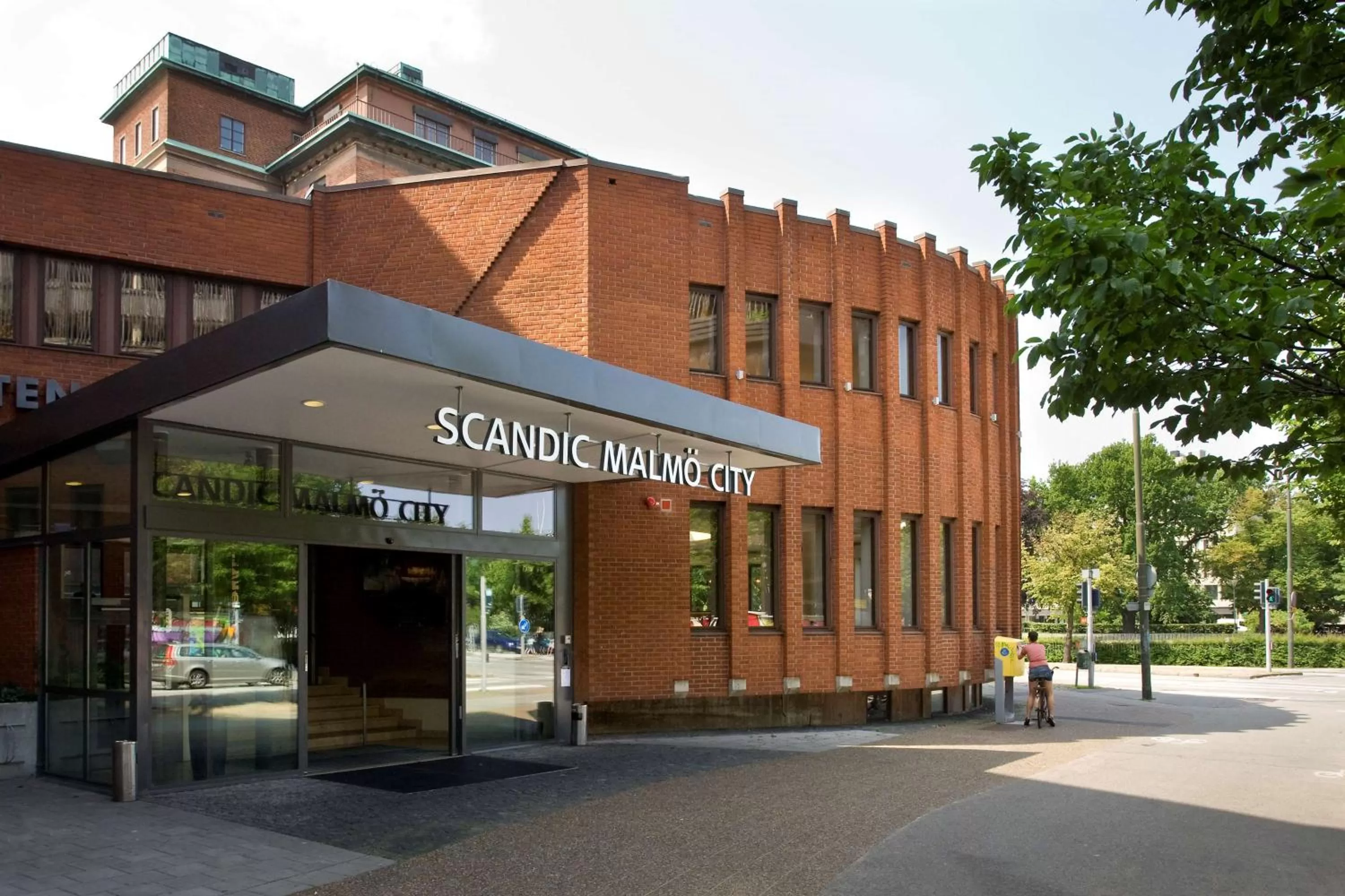 Property building in Scandic Malmö City