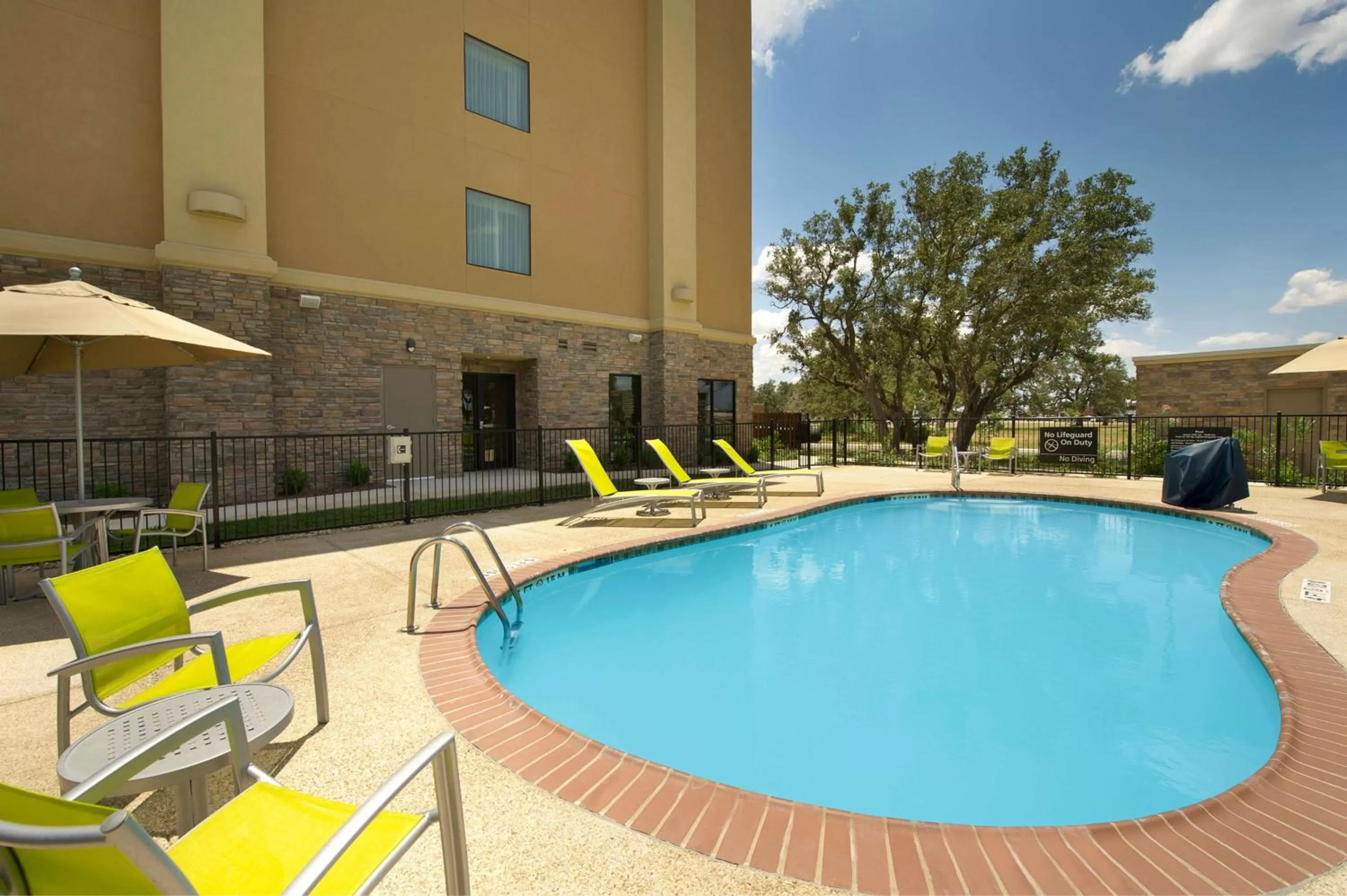 Pool view in Hampton Inn Uvalde