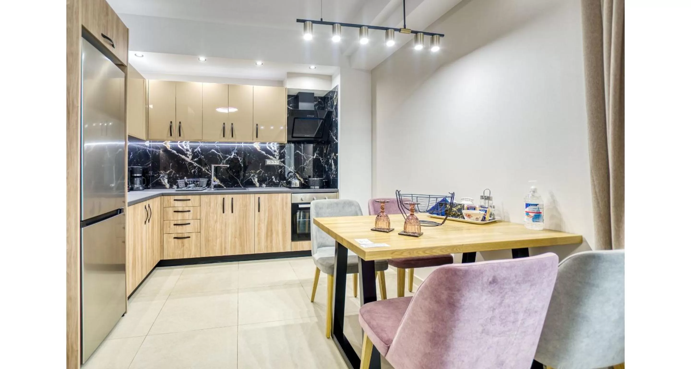 Coffee/tea facilities in Sapphire Horizon Suites