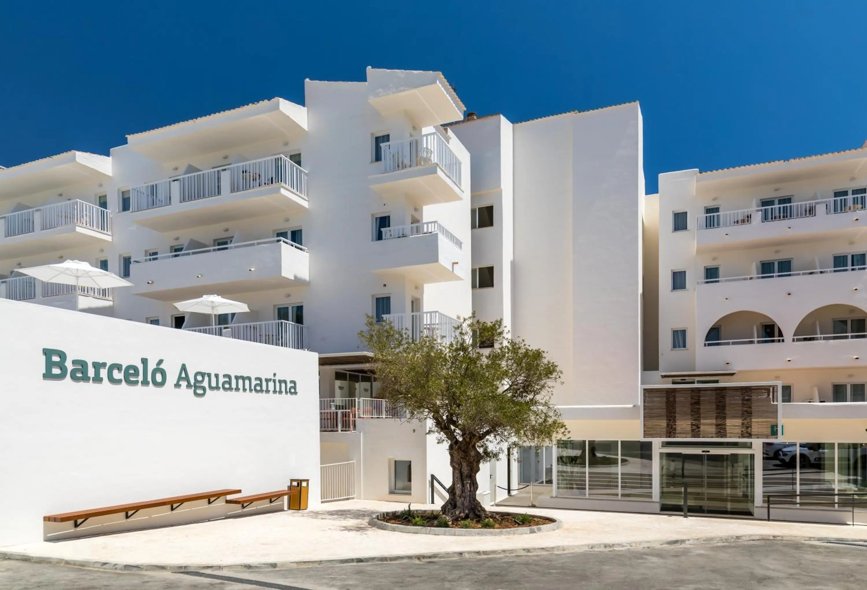 Property building in Barceló Ponent Beach