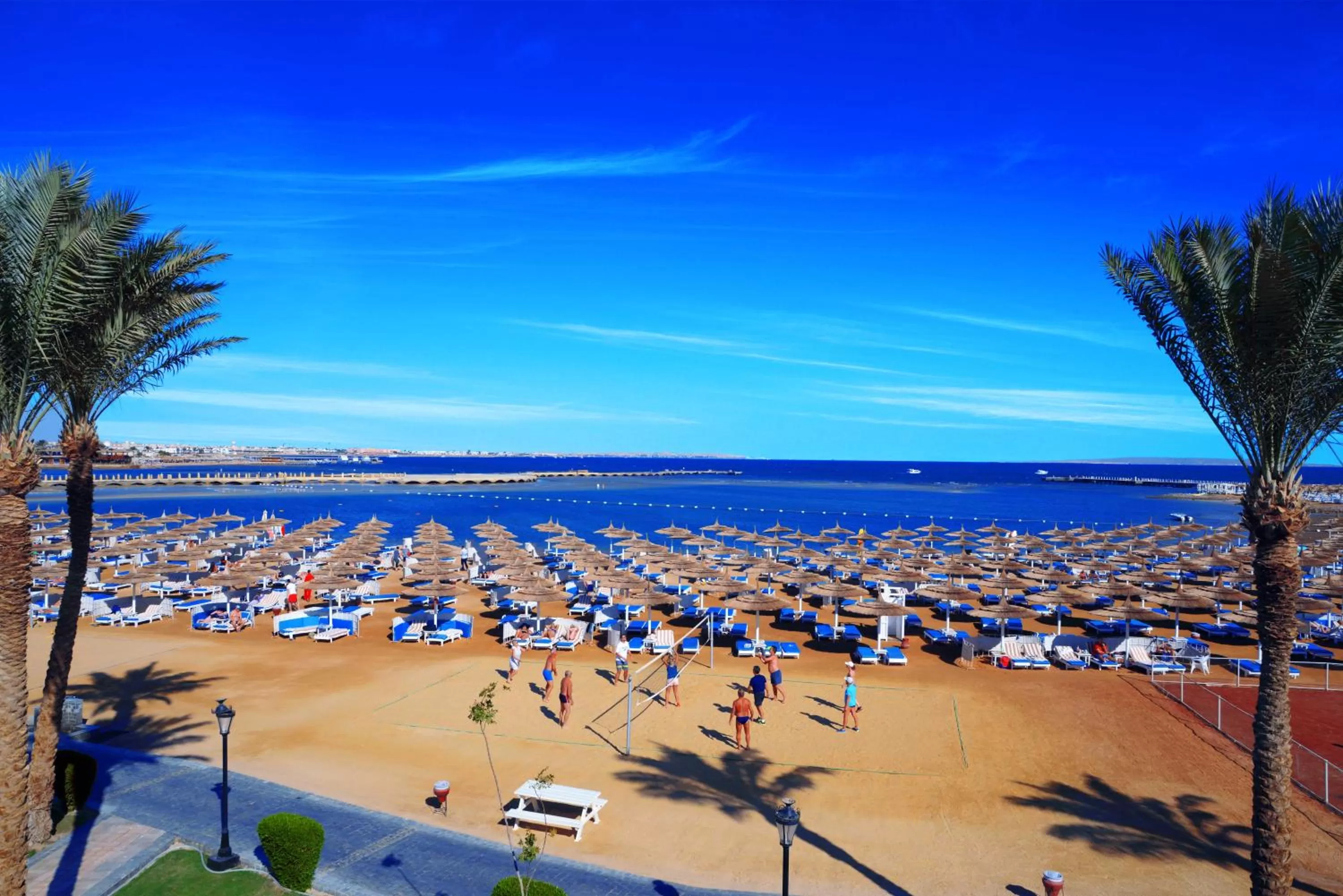 Beach in Pickalbatros Alf Leila Wa Leila Resort - Neverland Hurghada