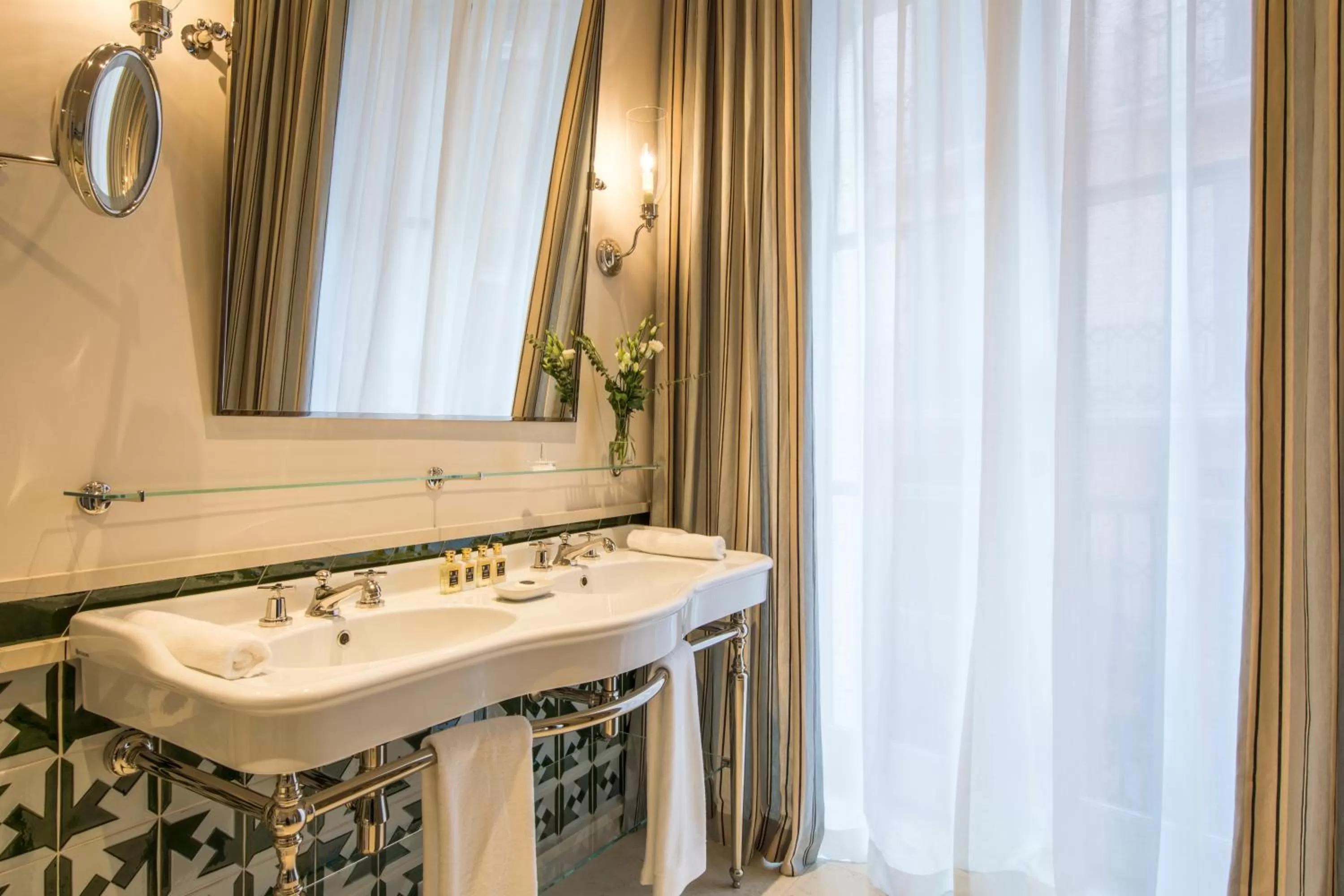 Bathroom in Hotel Cappuccino - Palma