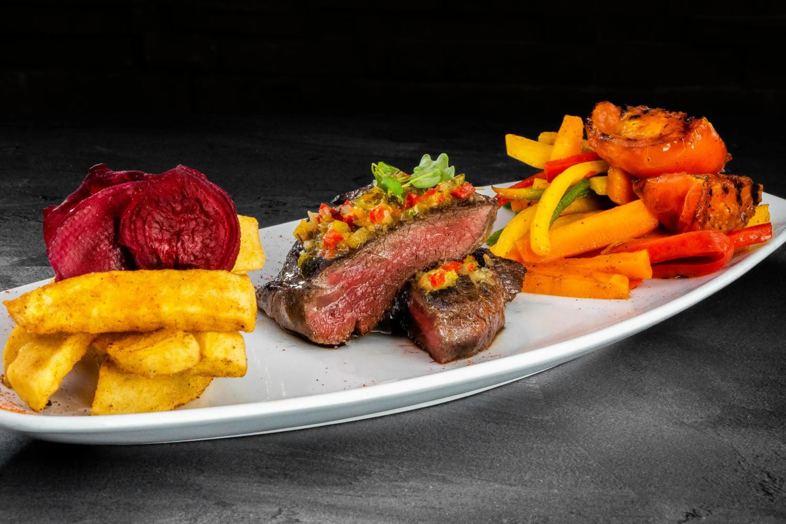 Restaurant/places to eat in Hotel Stubel Suites & Cafe