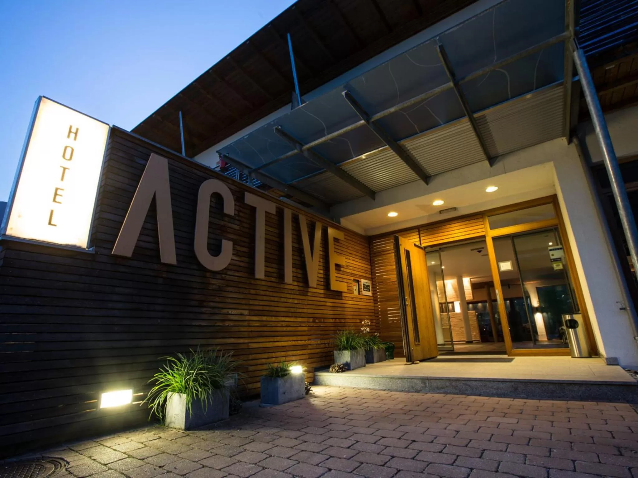 Facade/entrance in ACTIVE by Leitner's