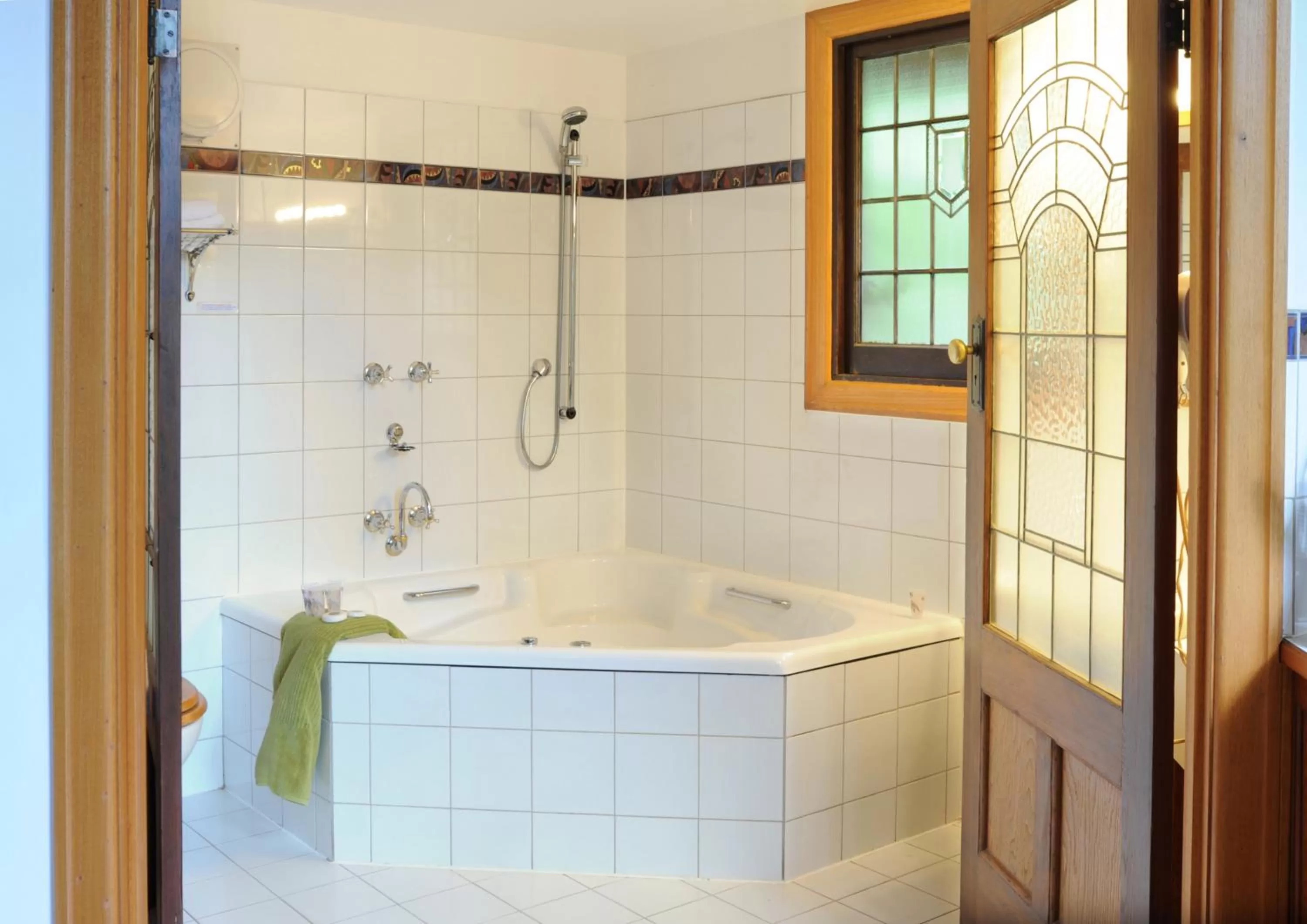 Bathroom in Arcadia Cottages