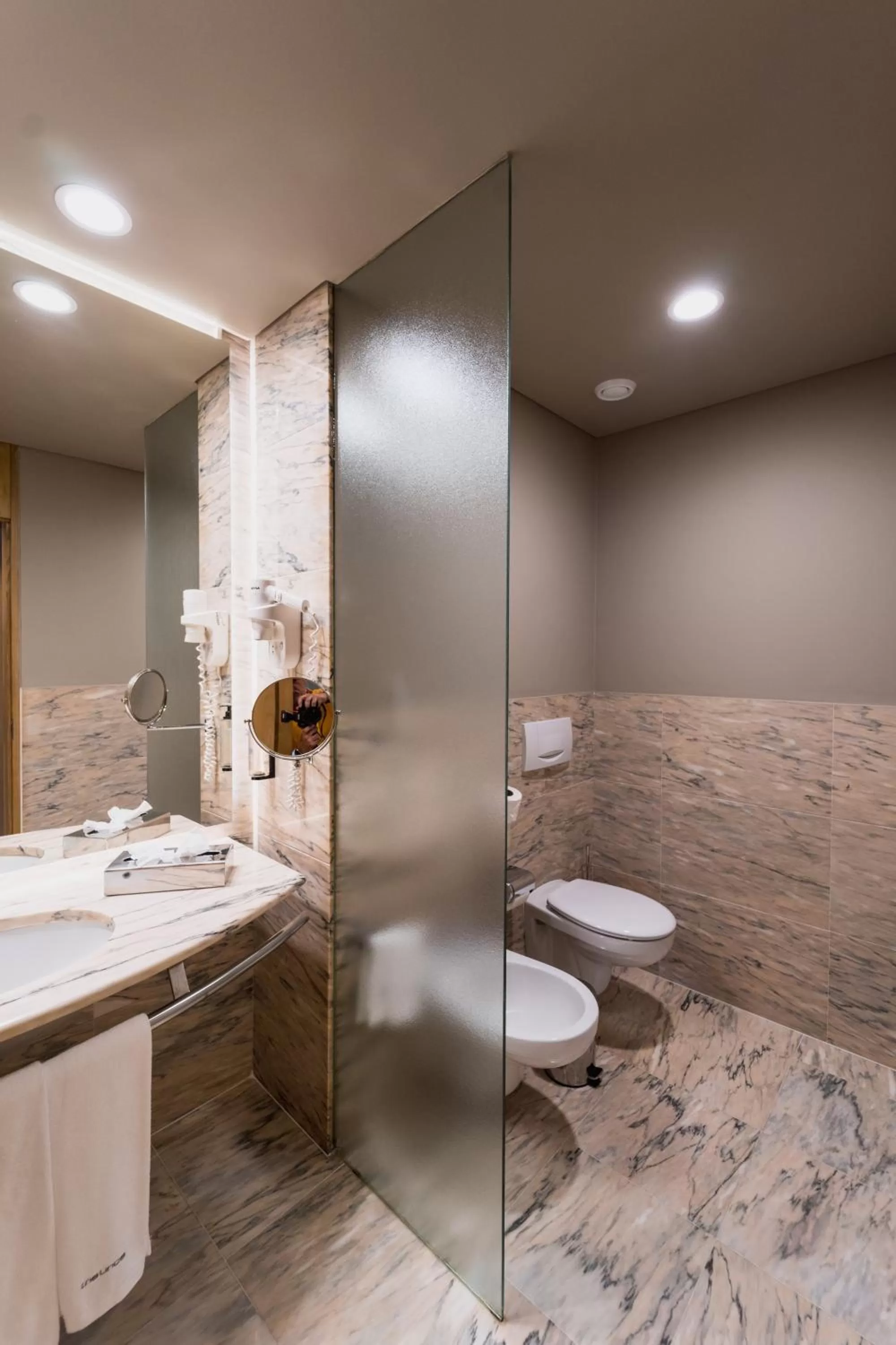 Toilet in The Lince Azores