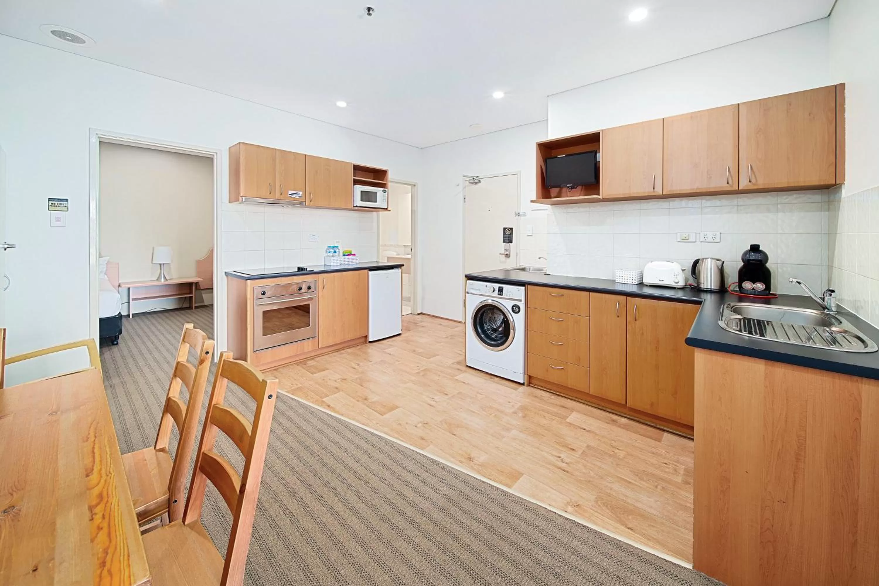 Kitchen or kitchenette in All Suites Perth