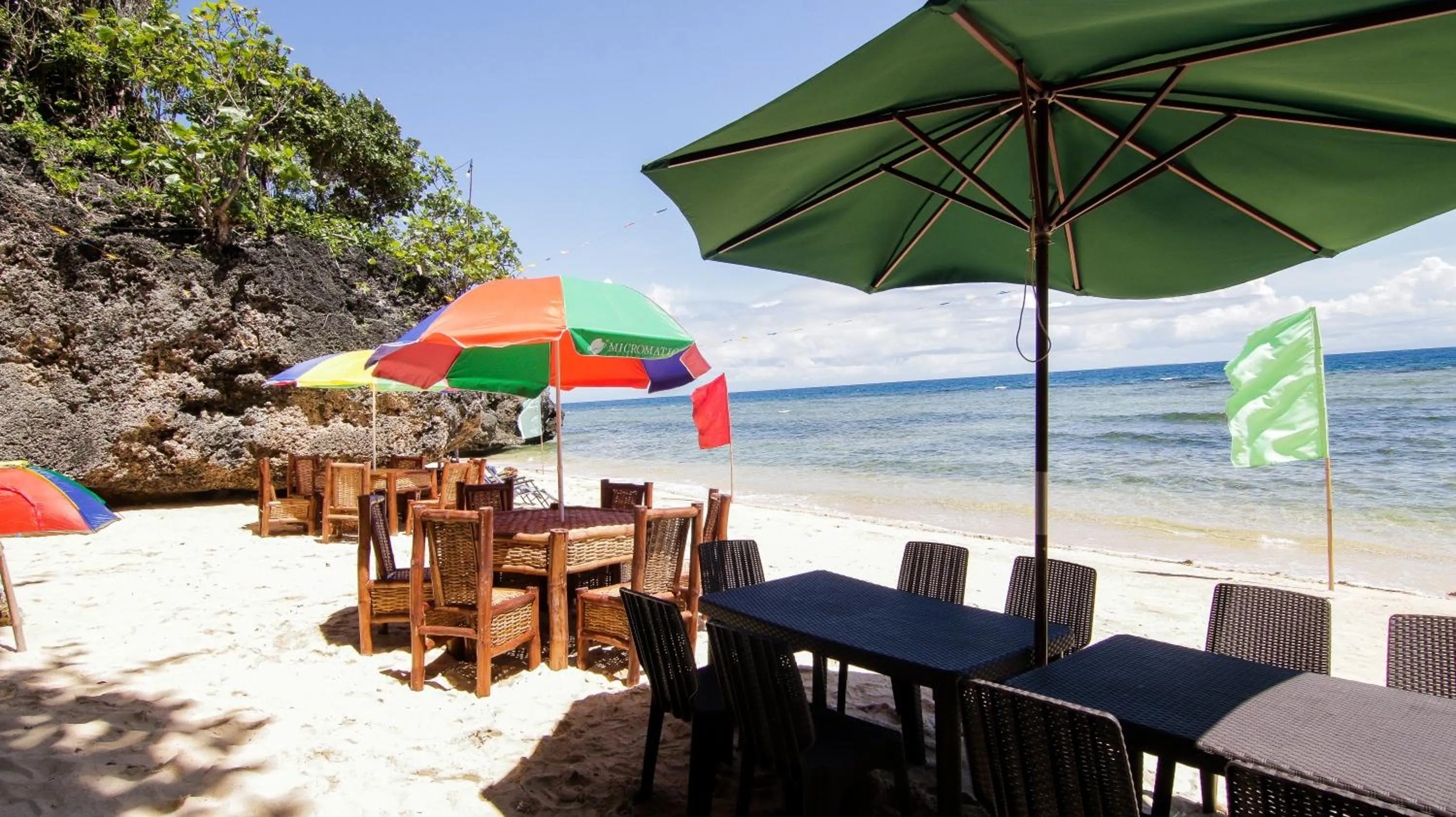 Seating area in Gratum Beach Resort