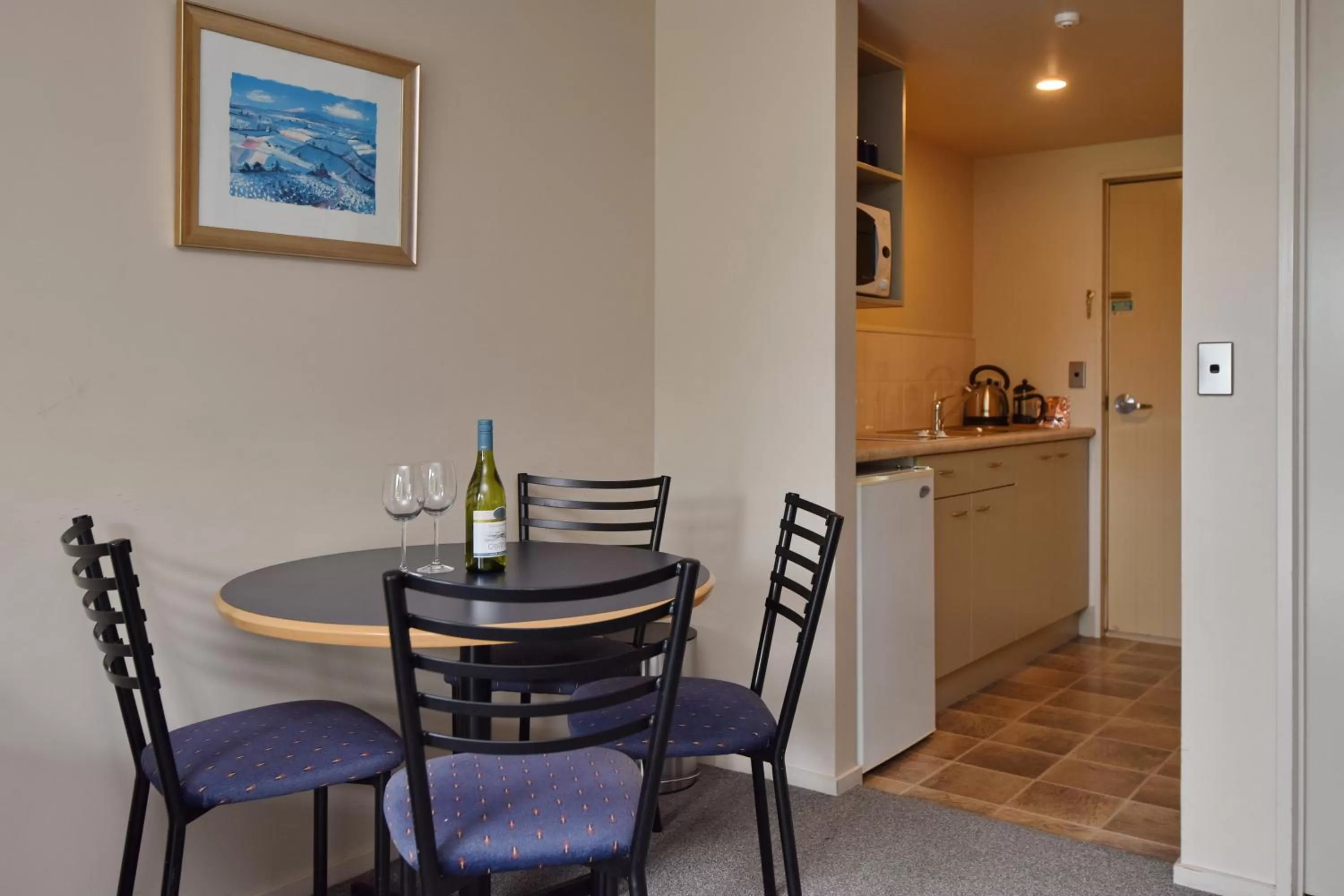 Kitchen or kitchenette in The Suites Ashburton