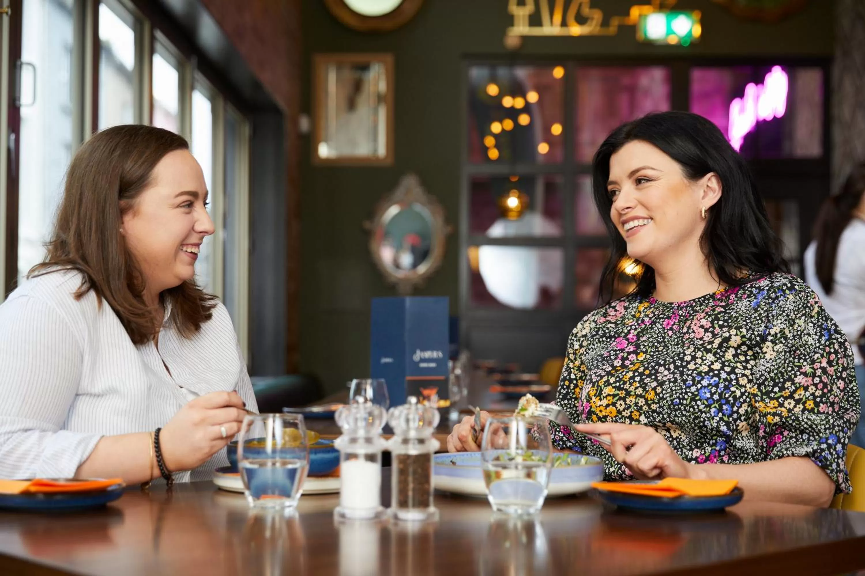 Restaurant/places to eat in Crown Quarter