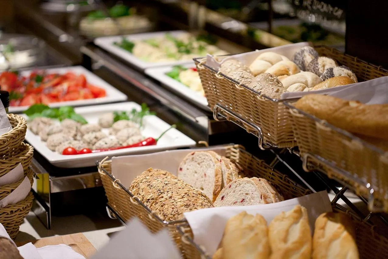 Breakfast in Ilonn Hotel