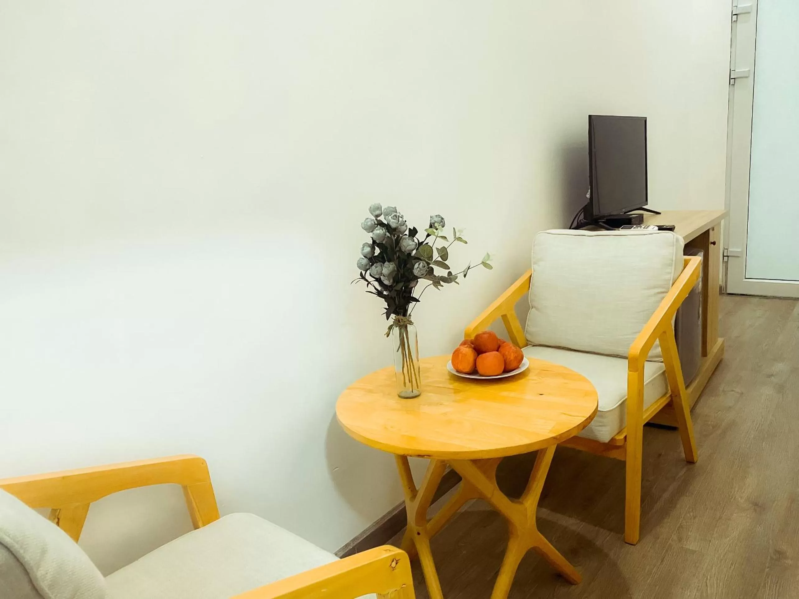 hair dresser in D'Villa Hotel - Homestay