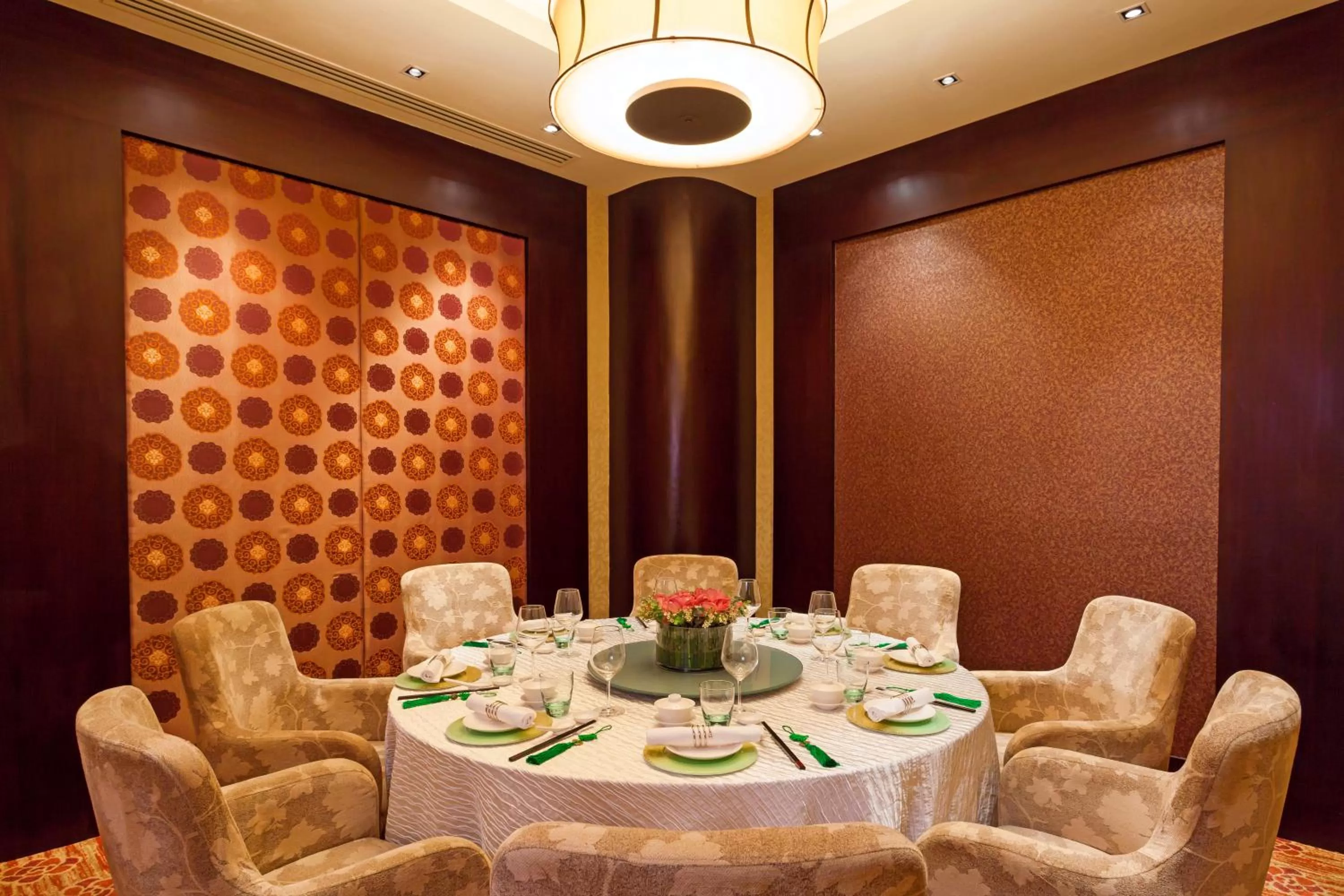 Restaurant/places to eat in Holiday Inn Singapore Atrium by IHG