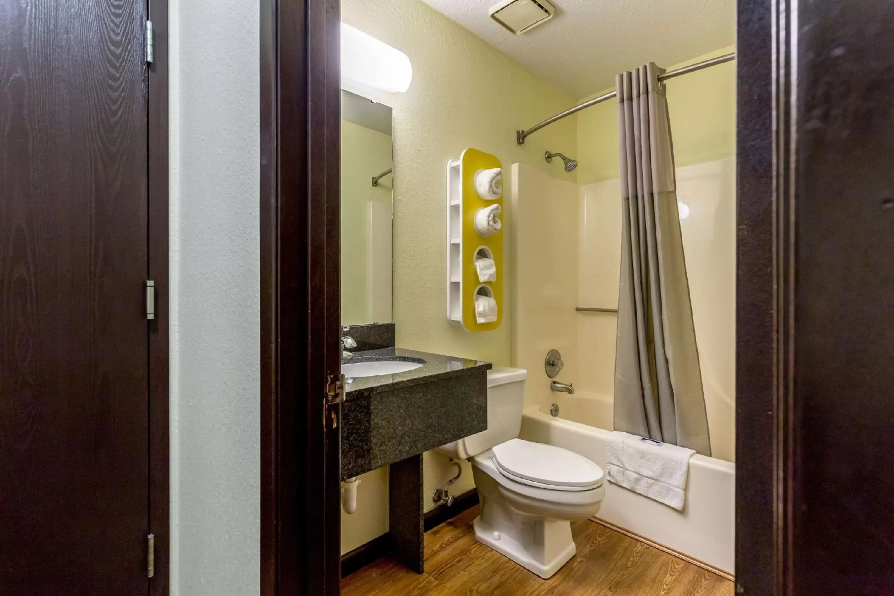 Shower in Motel 6-Troy, IL