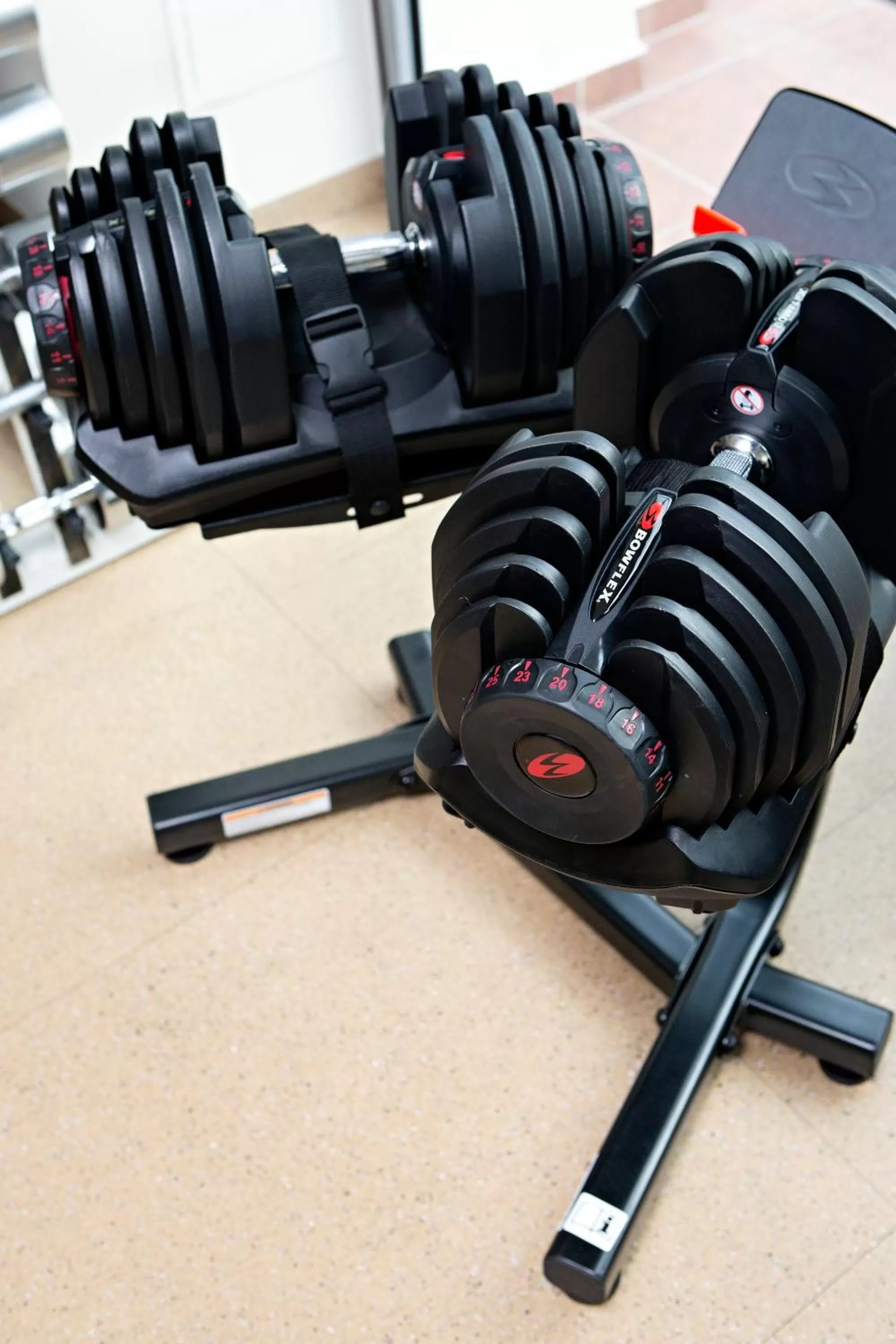 Fitness centre/facilities in Art City Inn