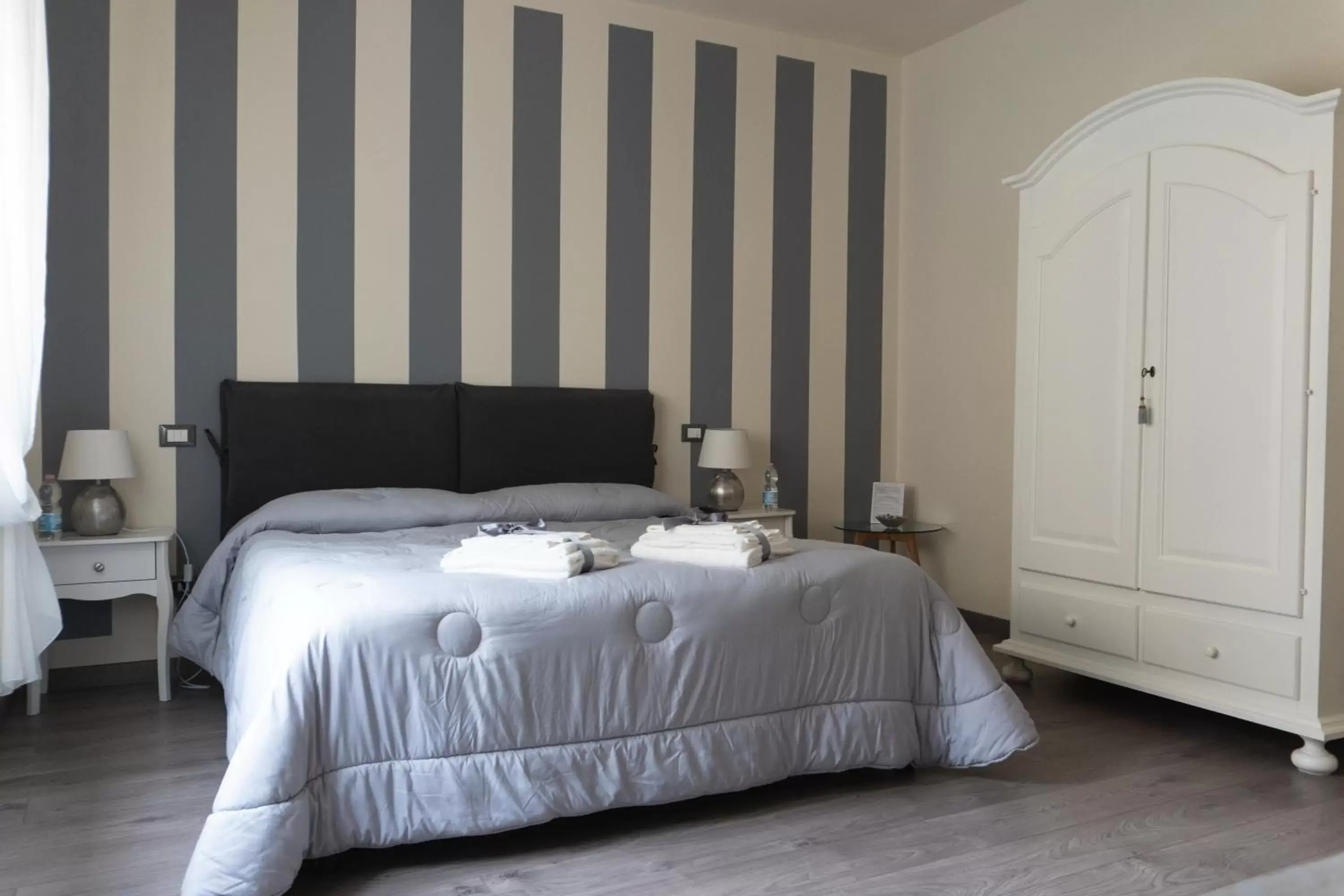 Deluxe Double Room with Extra Bed in Maison Gentile Deluxe Double Room with Extra Bed in Maison Gentile