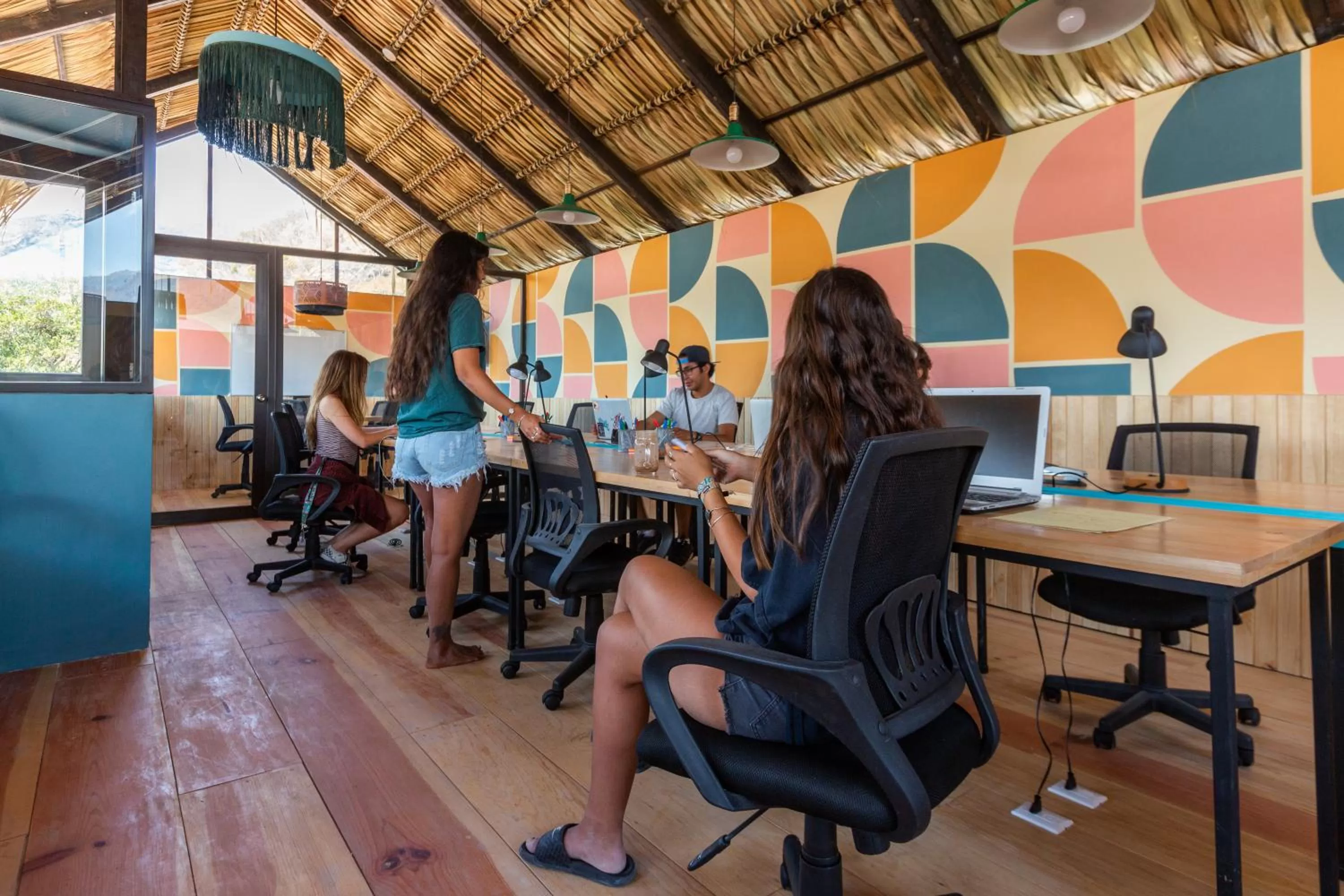 Business facilities in Socialtel Atitlan