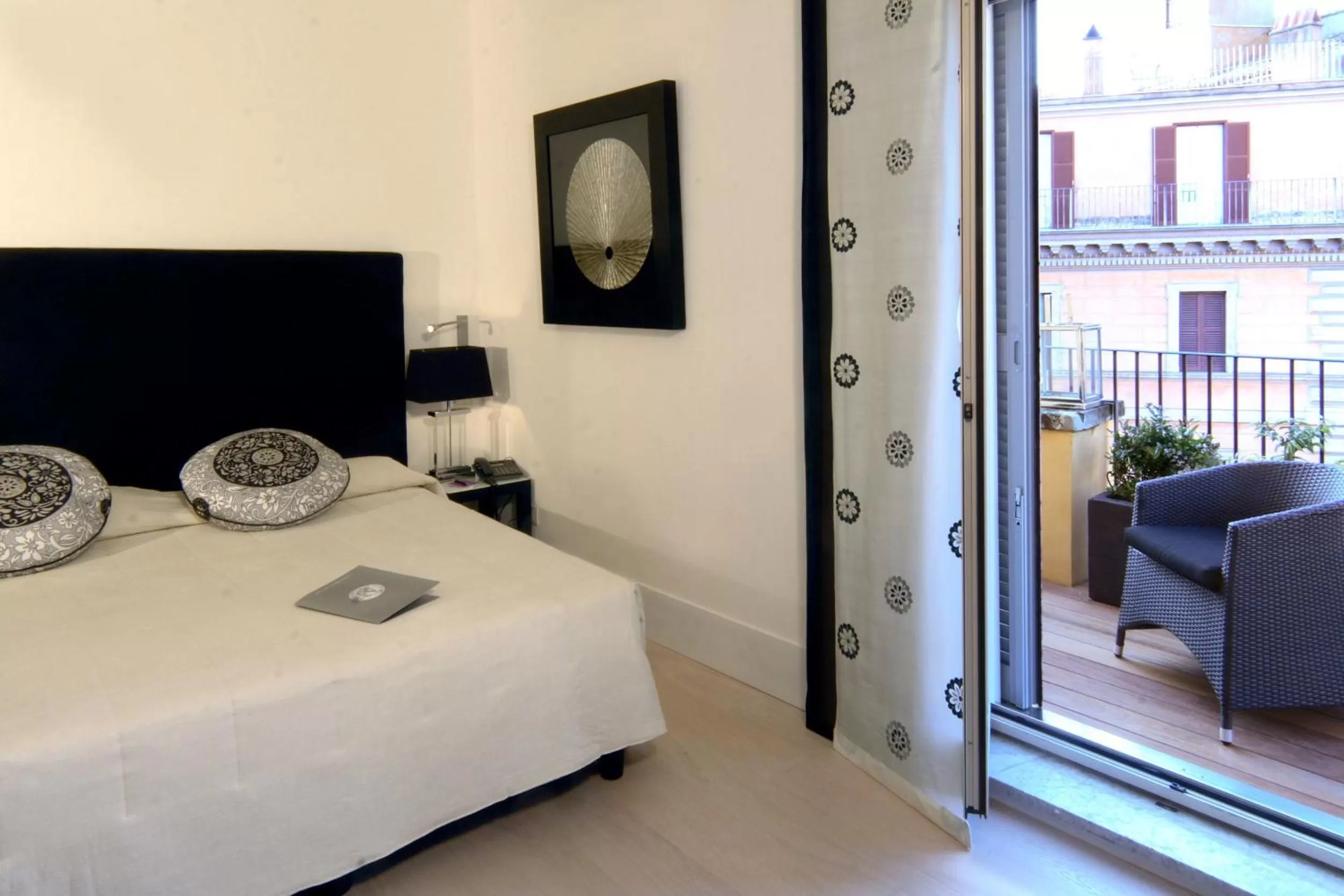 Bed in Hotel Adriano