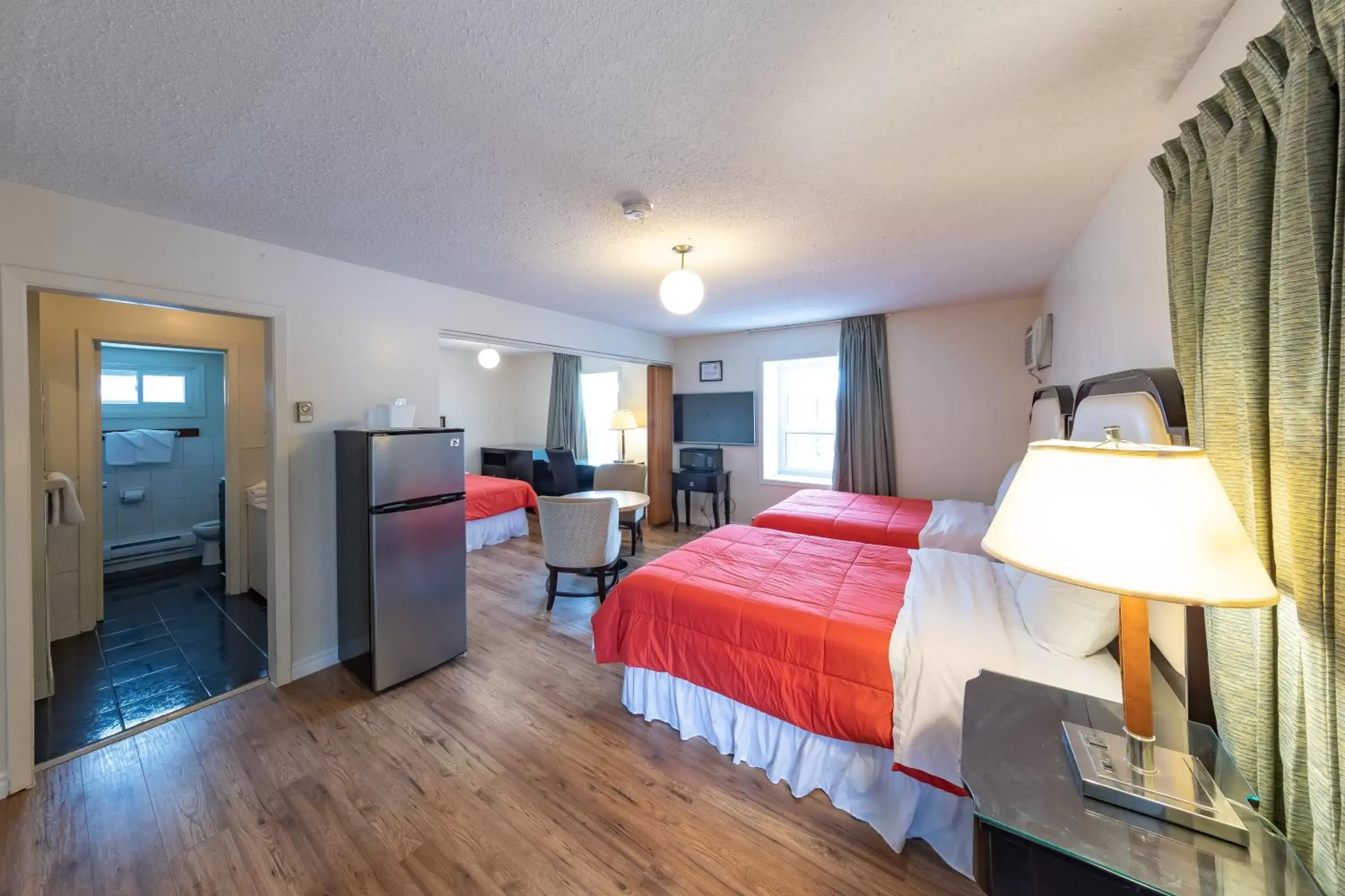 Family Suite in Choice Inn by the falls Family Suite in Choice Inn by the falls