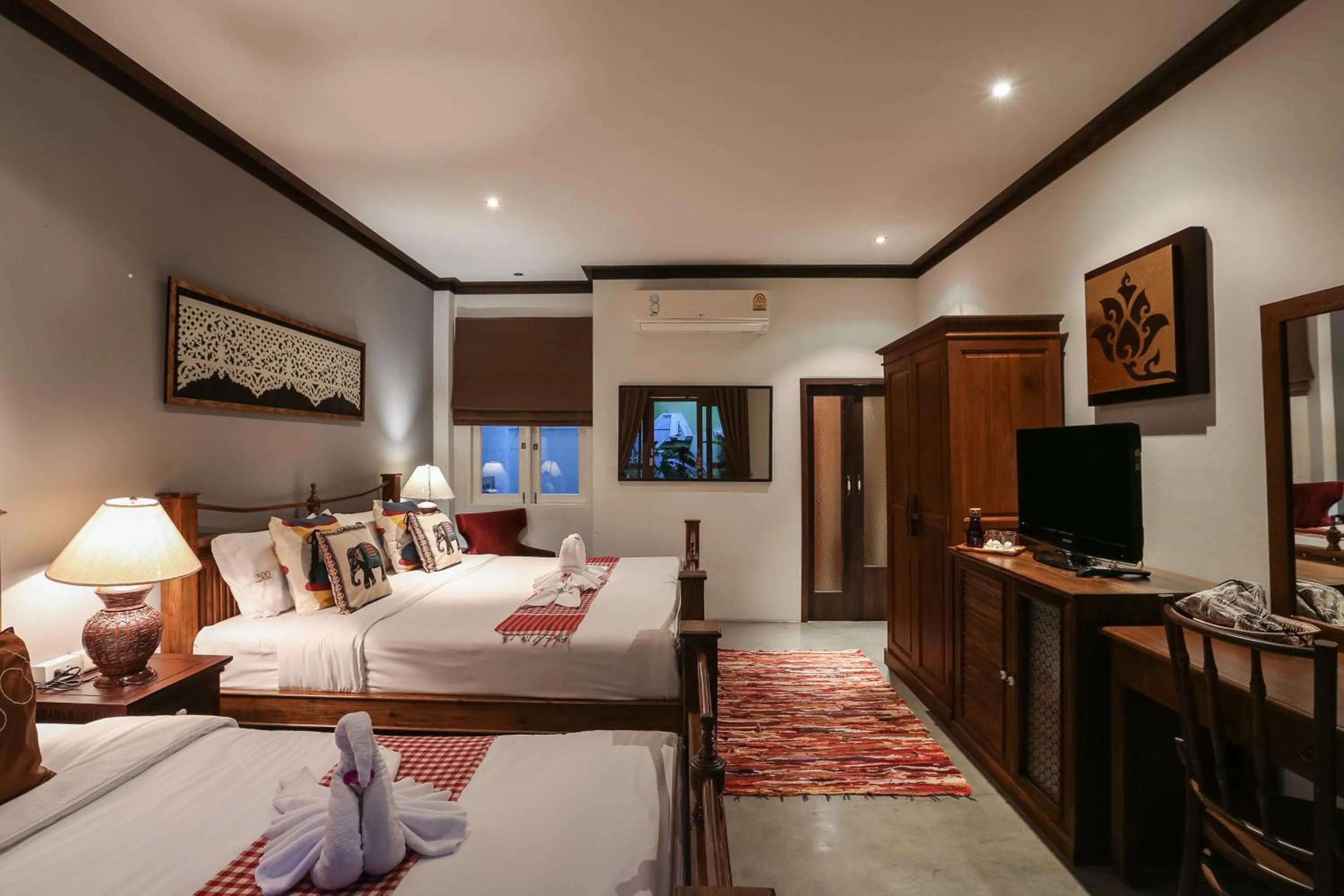 Bed in The Twenty Lodge