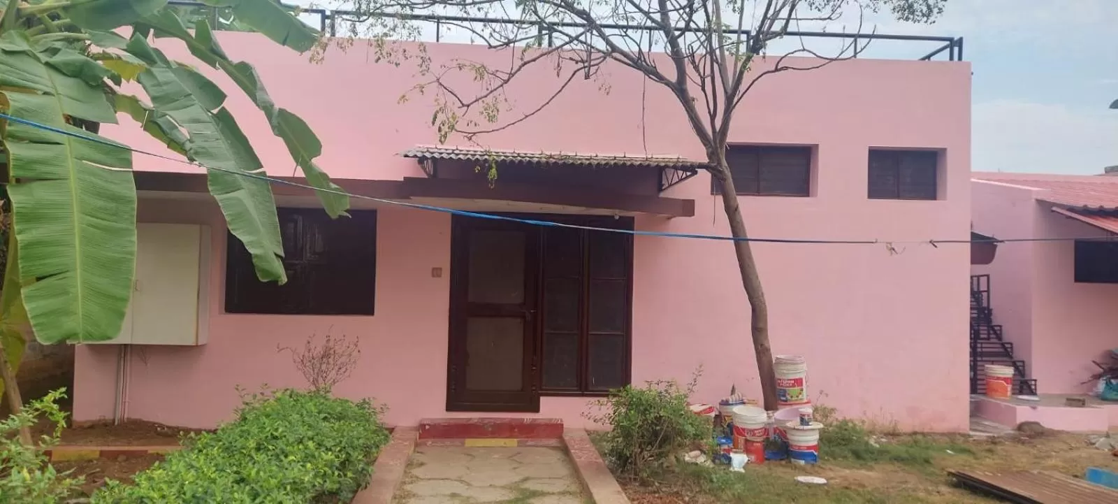 Property Building in Doctor's Homestay