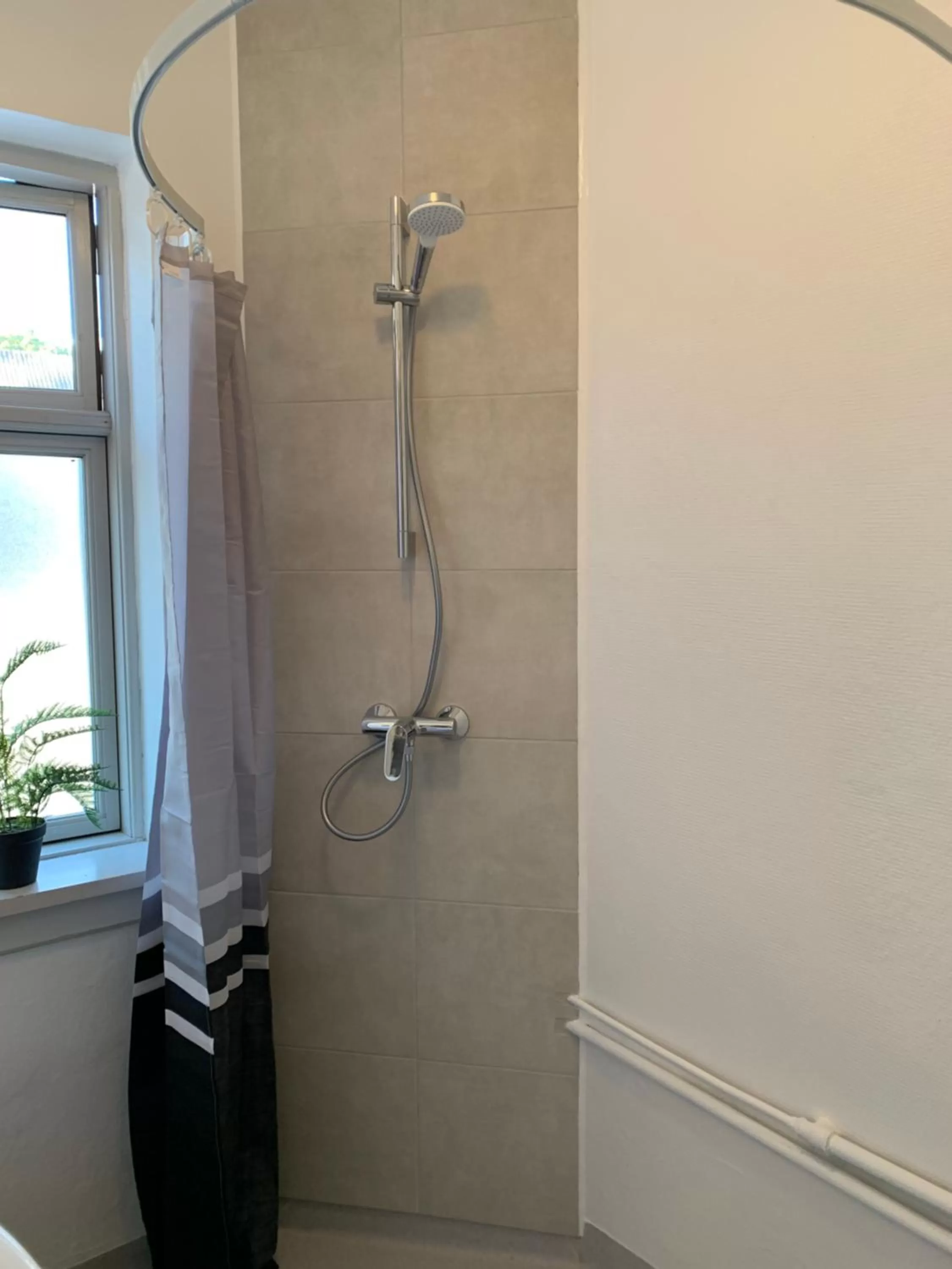 Anne's Bed & Kitchen, Dalgaard