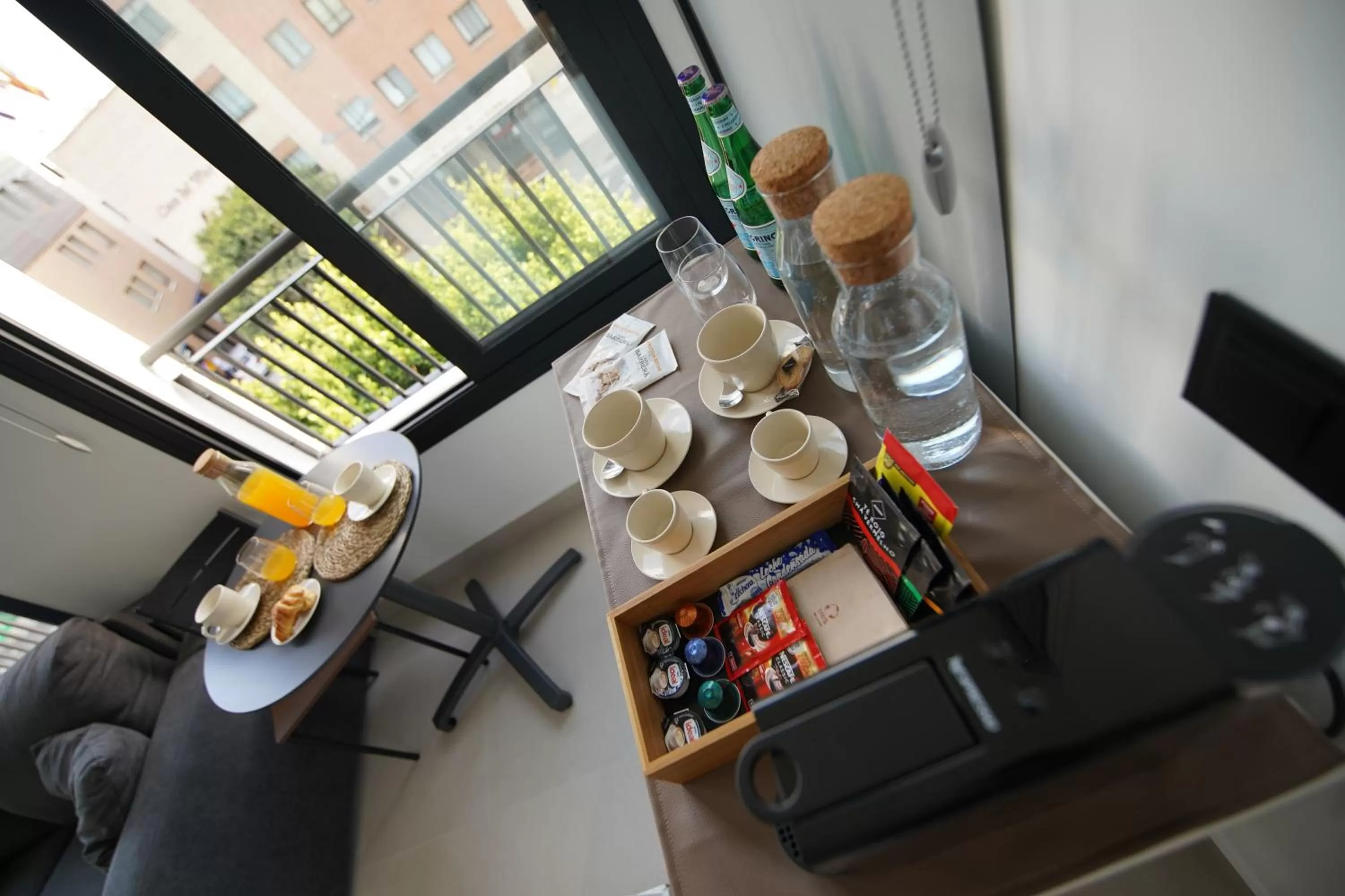 Coffee/tea facilities in BET Apartments - Suites Puerto Valencia