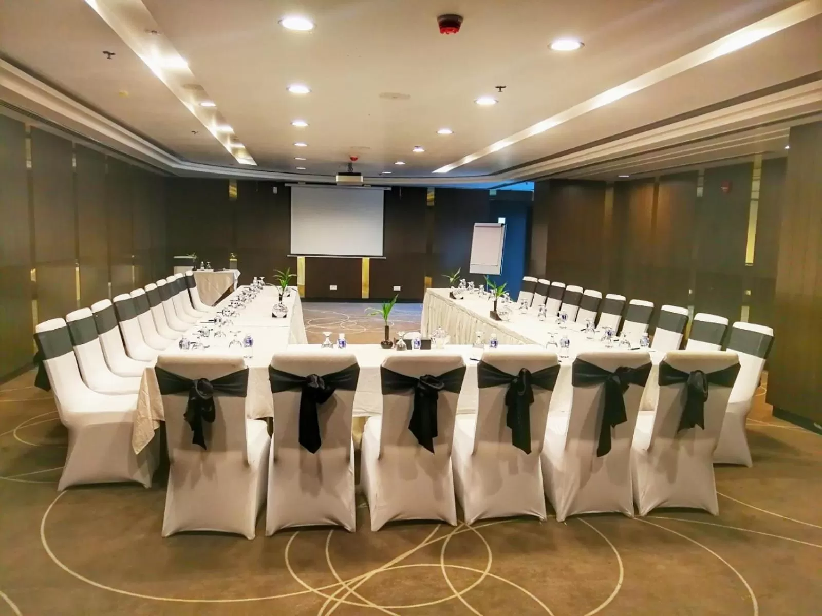 Meeting/conference room in S Hotel Bahrain