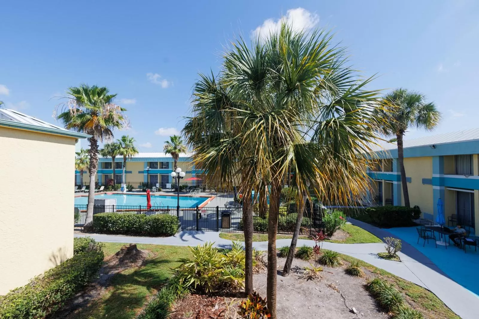 Property building in Garnet Inn & Suites, Orlando