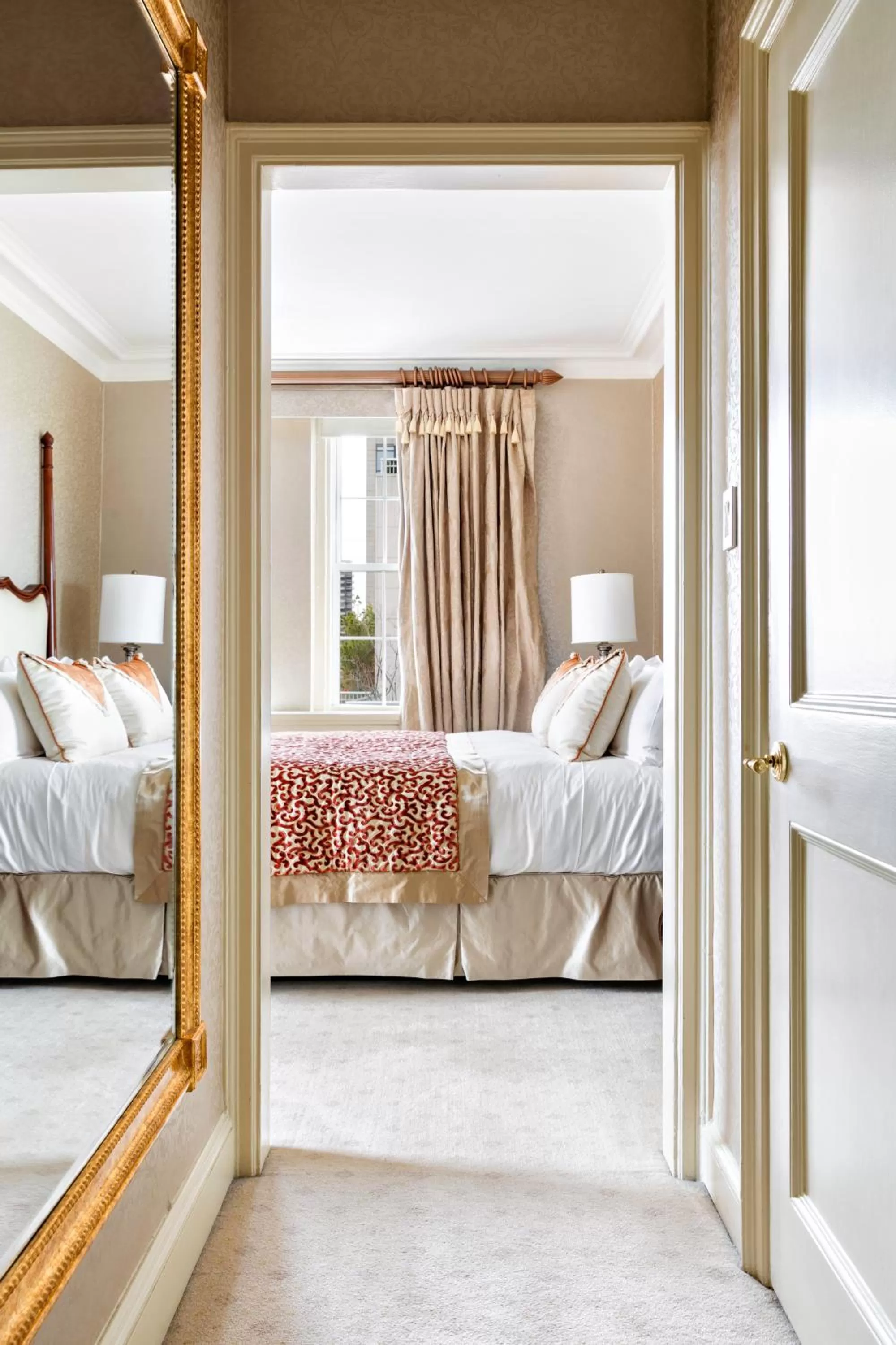 Bed in The Pierre, A Taj Hotel, New York