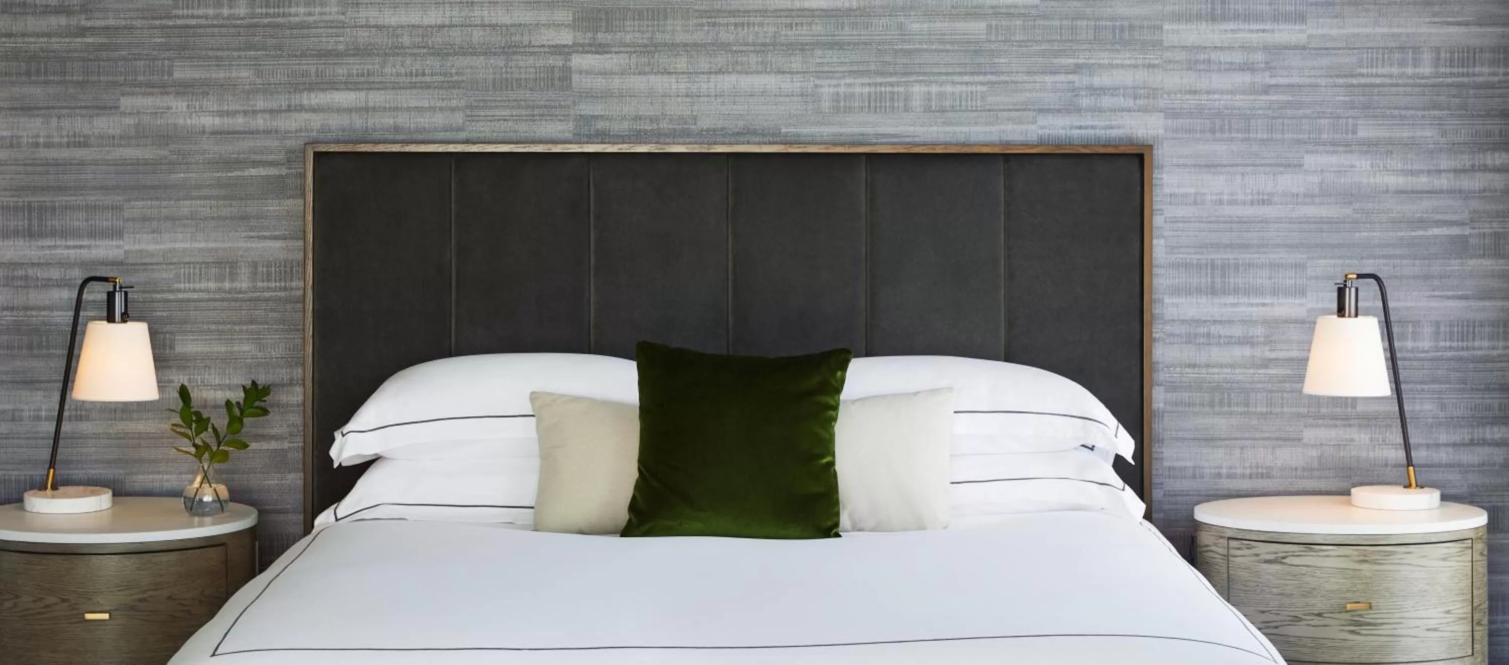 Photo of the whole room, Bed in Kimpton Marlowe by IHG