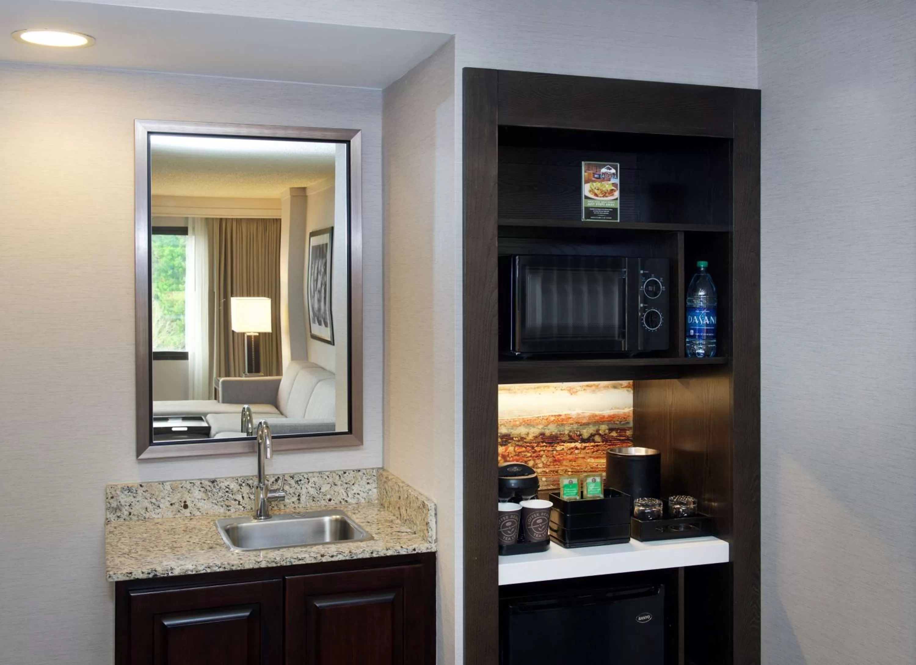 Living room in Embassy Suites by Hilton Portland Tigard