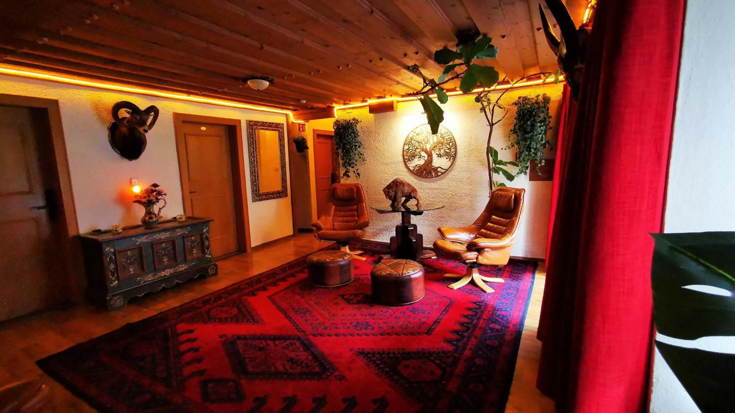 Seating area in Gasthof Geronimo