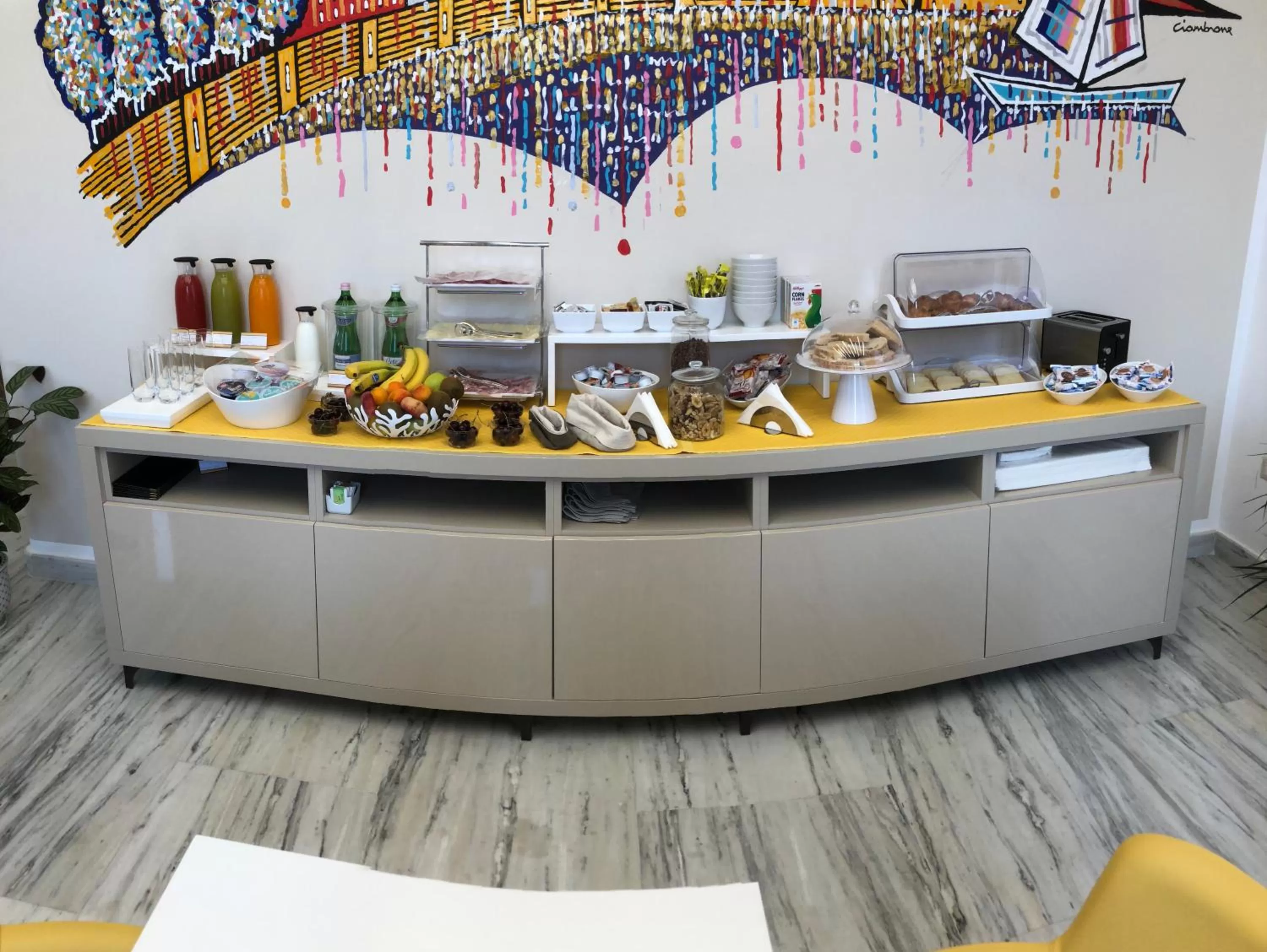 Continental breakfast in The Five Rooms Napoli