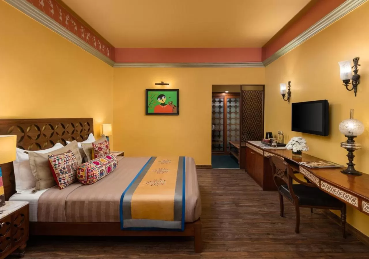 Bed in jüSTa Rajputana Resort & Convention Centre, Udaipur