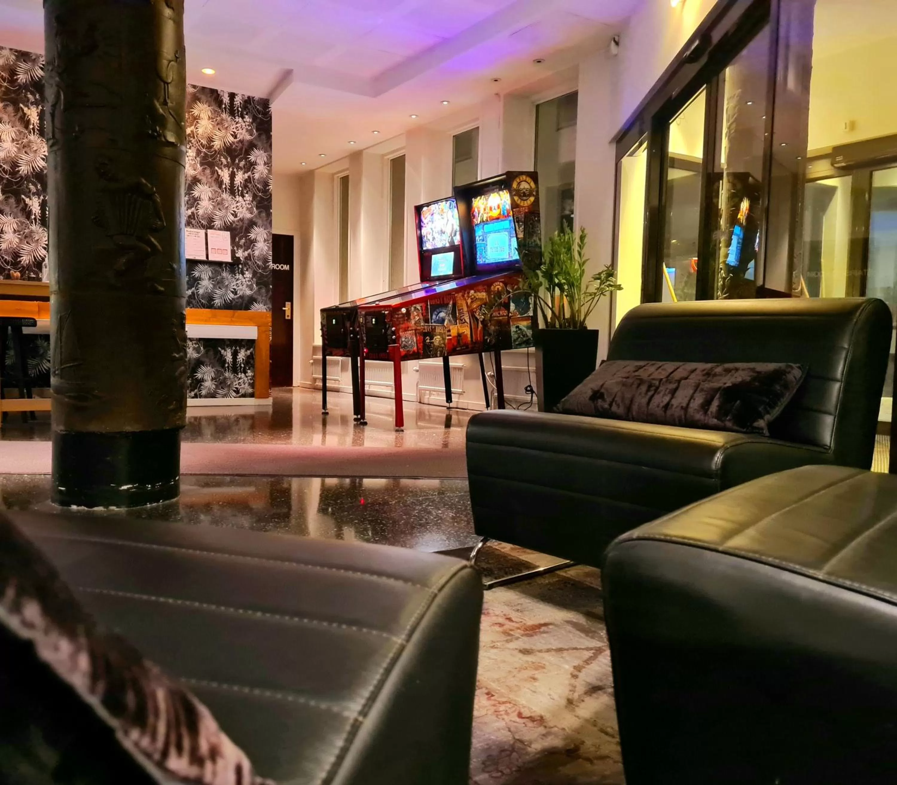 Lobby or reception in Comfort Hotel Eskilstuna