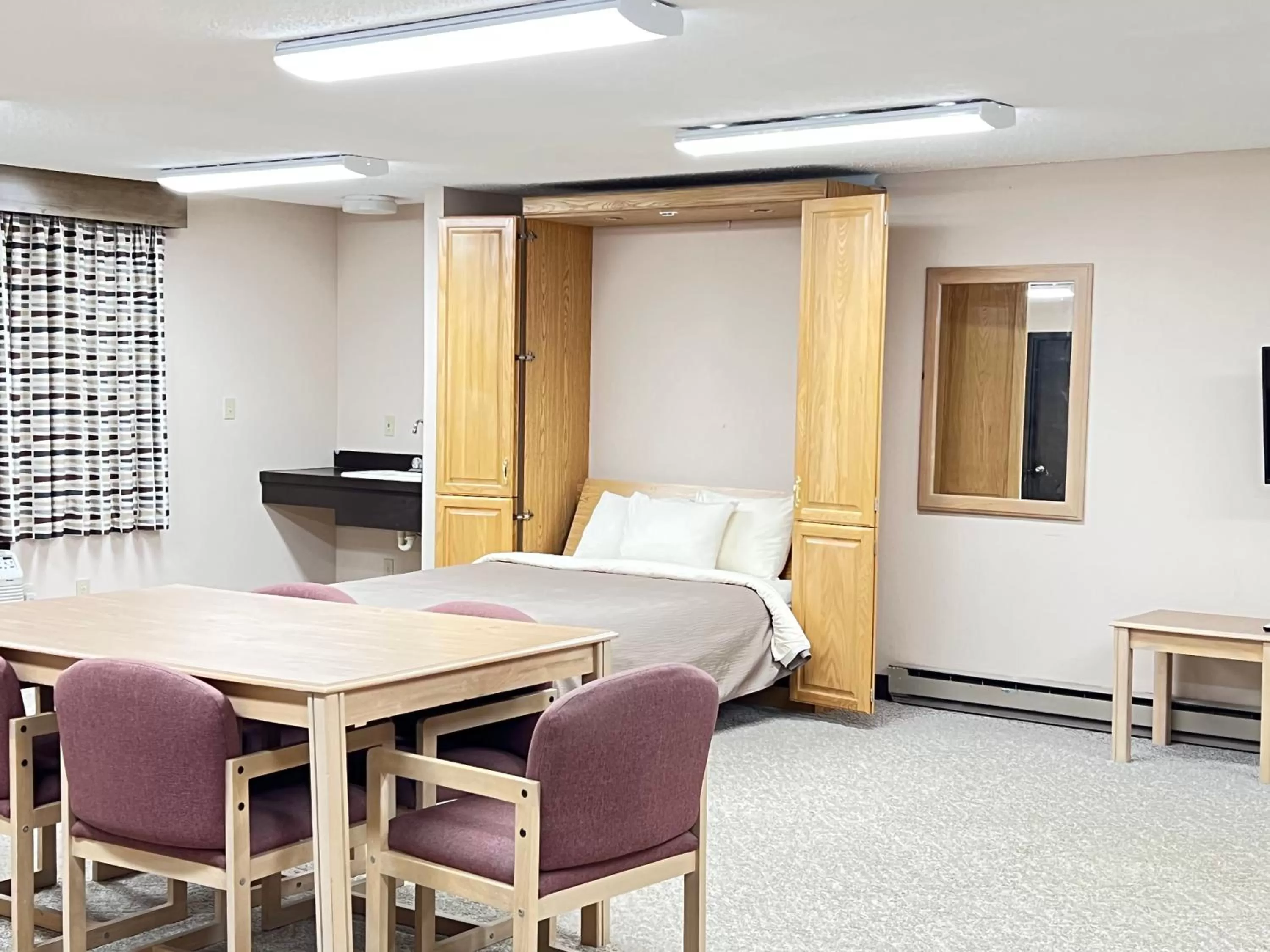 Viking Arms Inn - Ludington