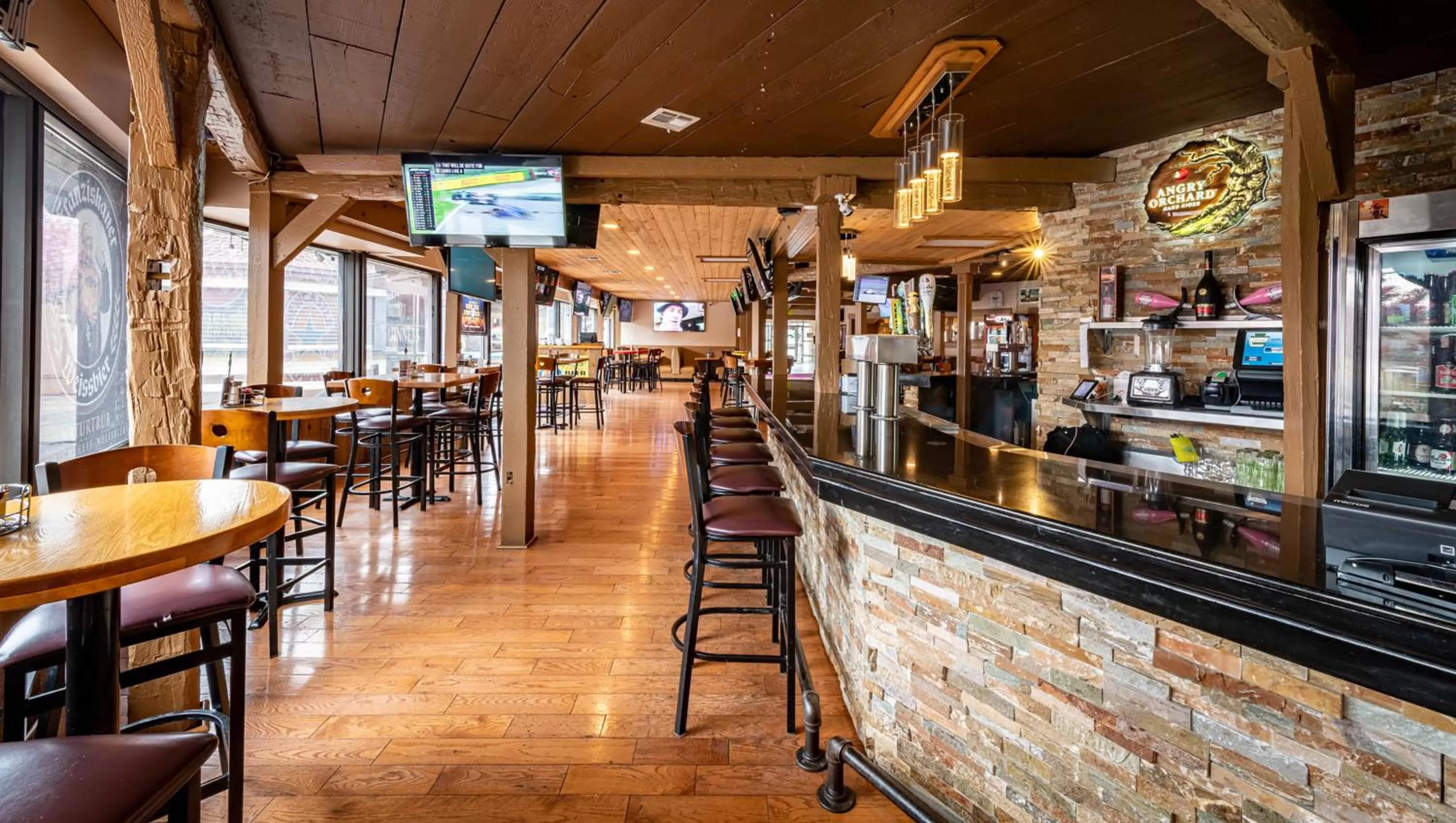 Lounge or bar in Magnuson Grand Harrisburg