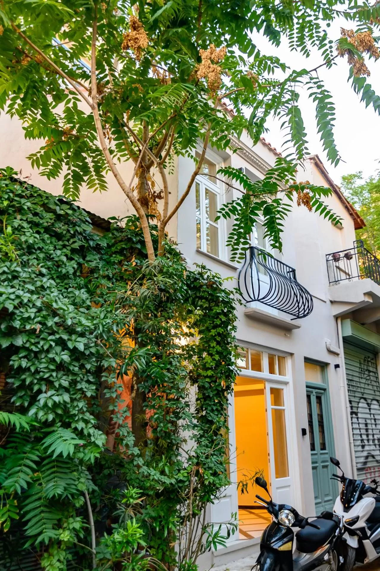 Property building in Belle Athenes - Luxury Rooms at Monastiraki Railway Station