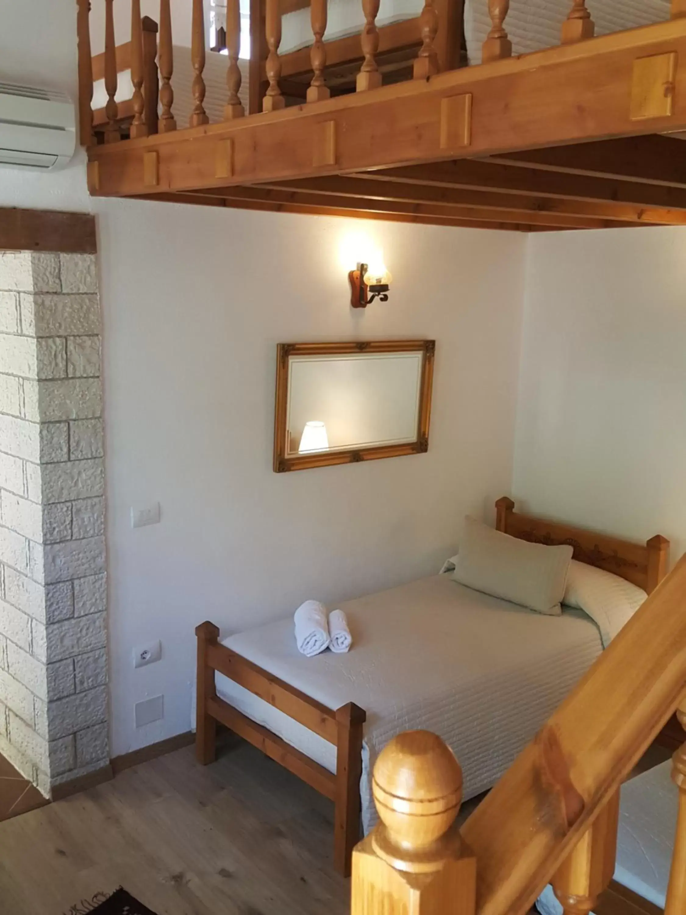 Quadruple Room in Hotel Gjirokastra Quadruple Room in Hotel Gjirokastra