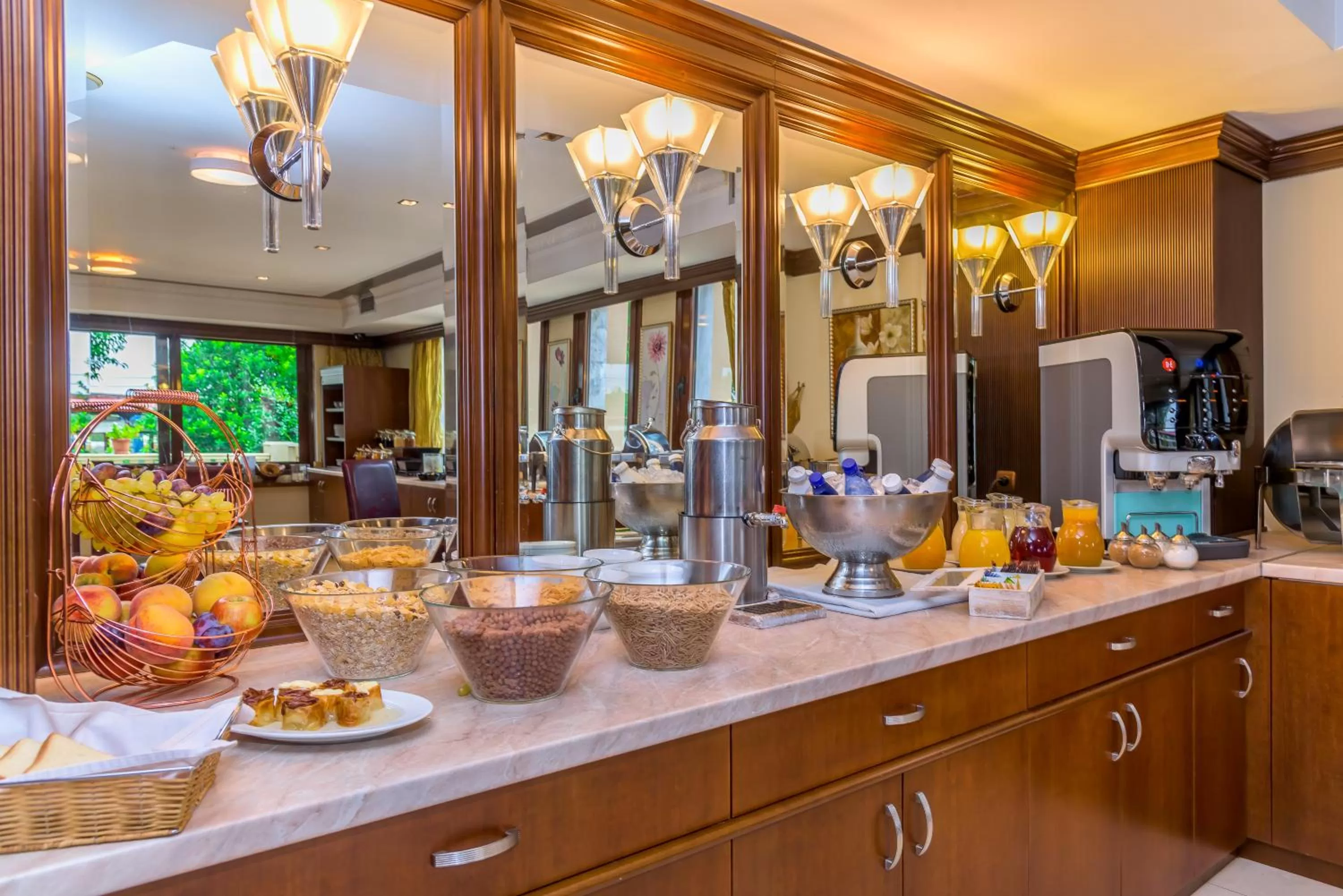 Breakfast in Avalon Airport Hotel Thessaloniki