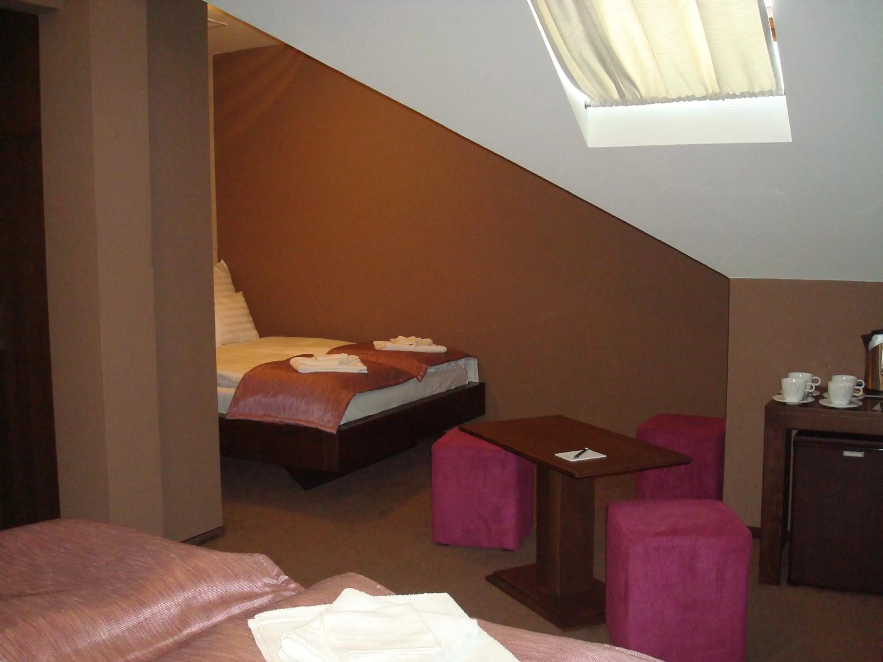 Bedroom, Bed in Hotel Fürdőház