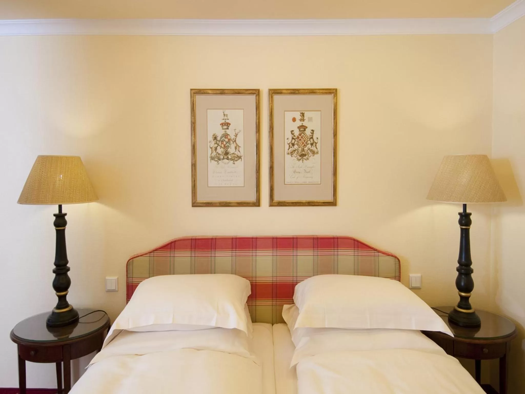 Photo of the whole room, Bed in Hotel City House