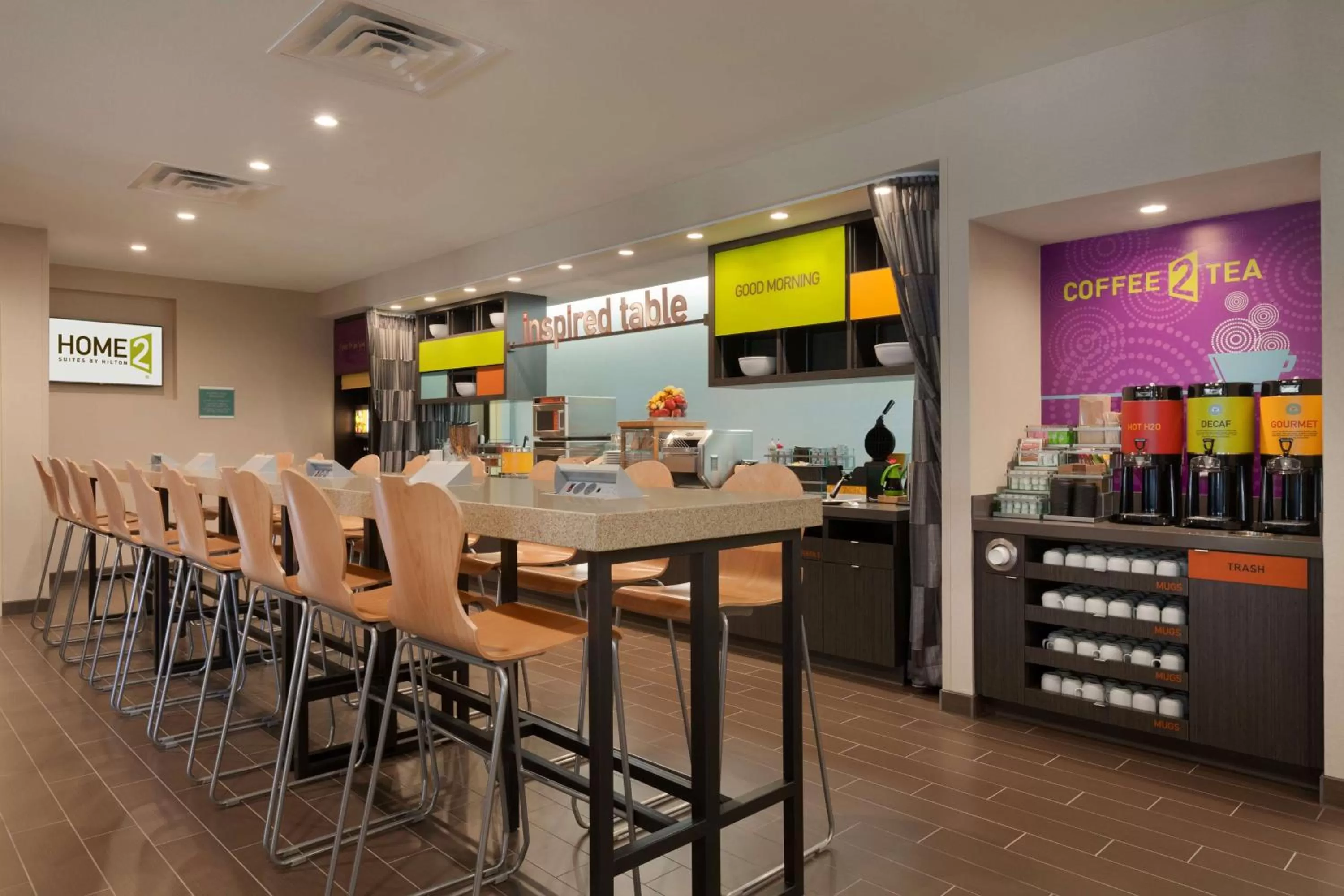 Dining area in Home2 Suites by Hilton Oklahoma City South