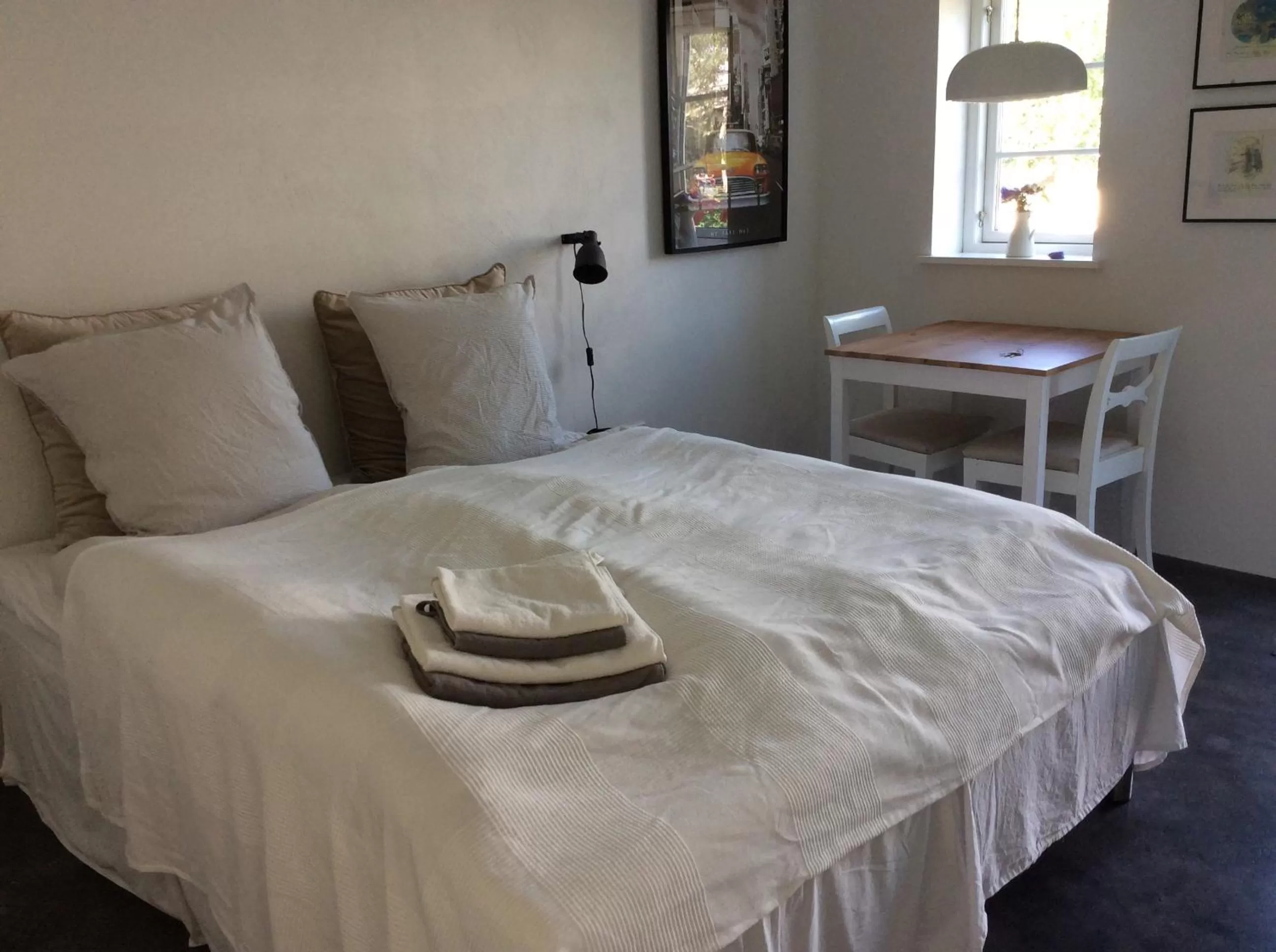 Bedroom, Bed in Marielyst B&B - Apartments