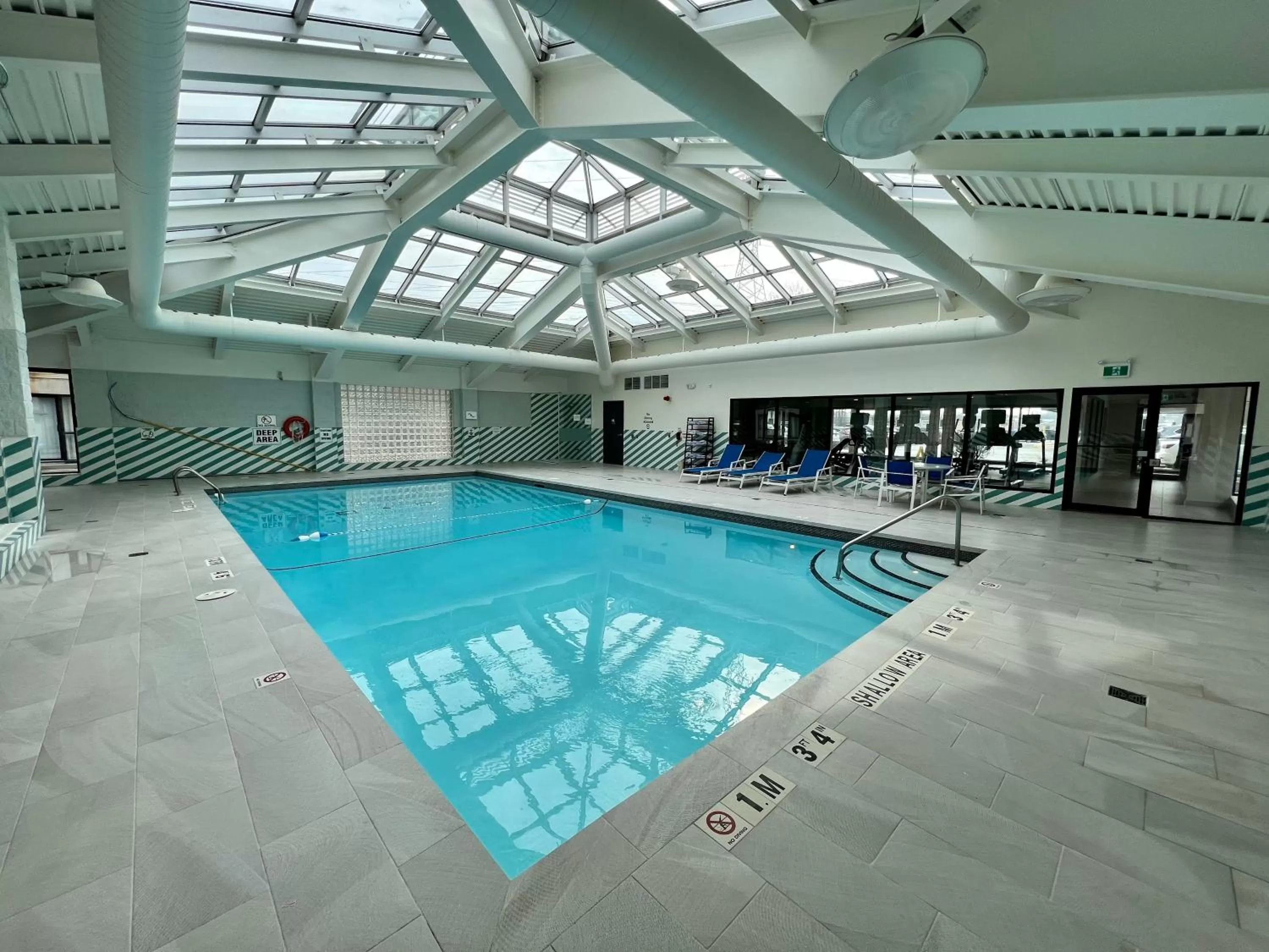 Swimming pool in Holiday Inn Toronto Airport East by IHG