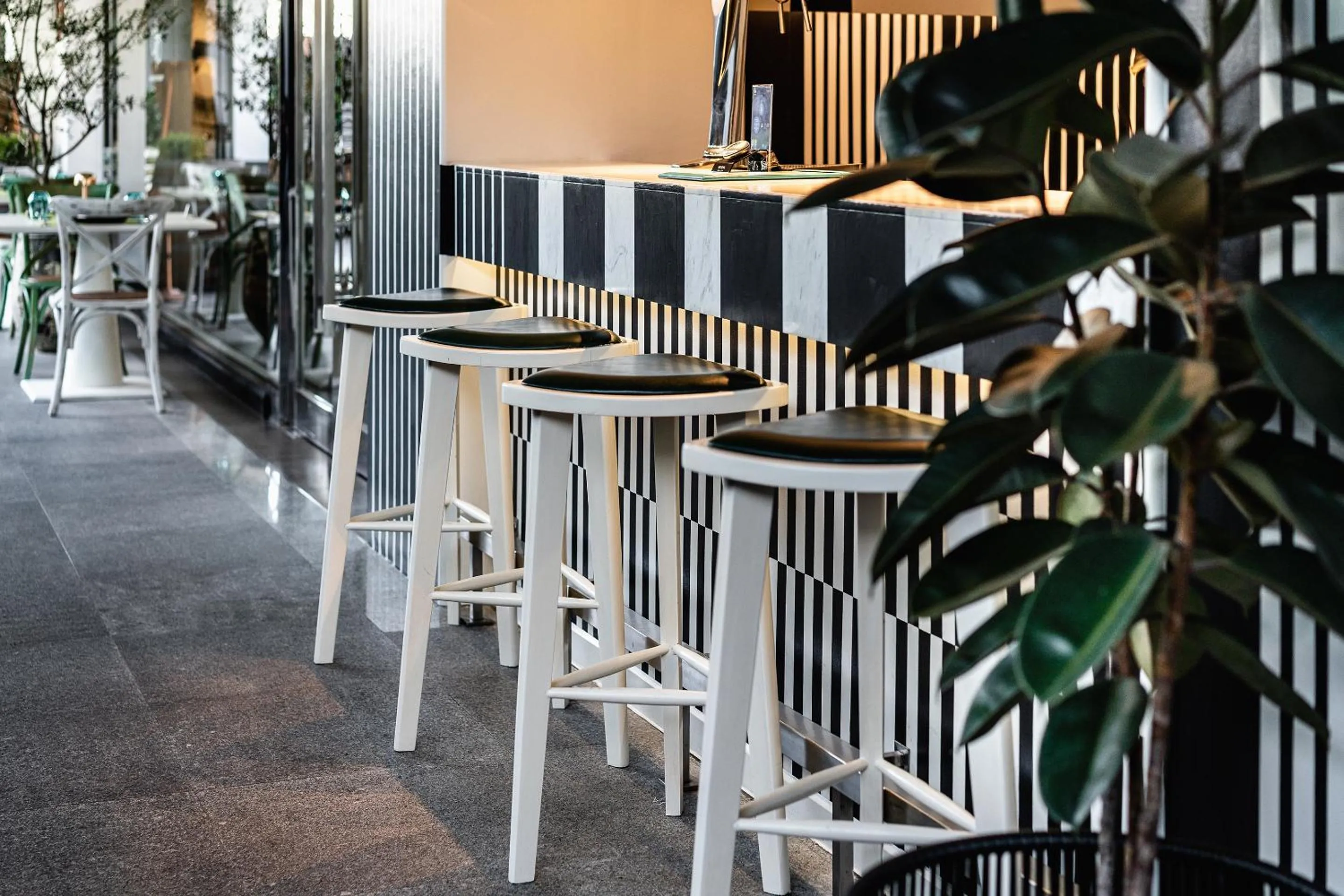 Restaurant/places to eat in MUU Bangkok, Small Luxury Hotels of the World