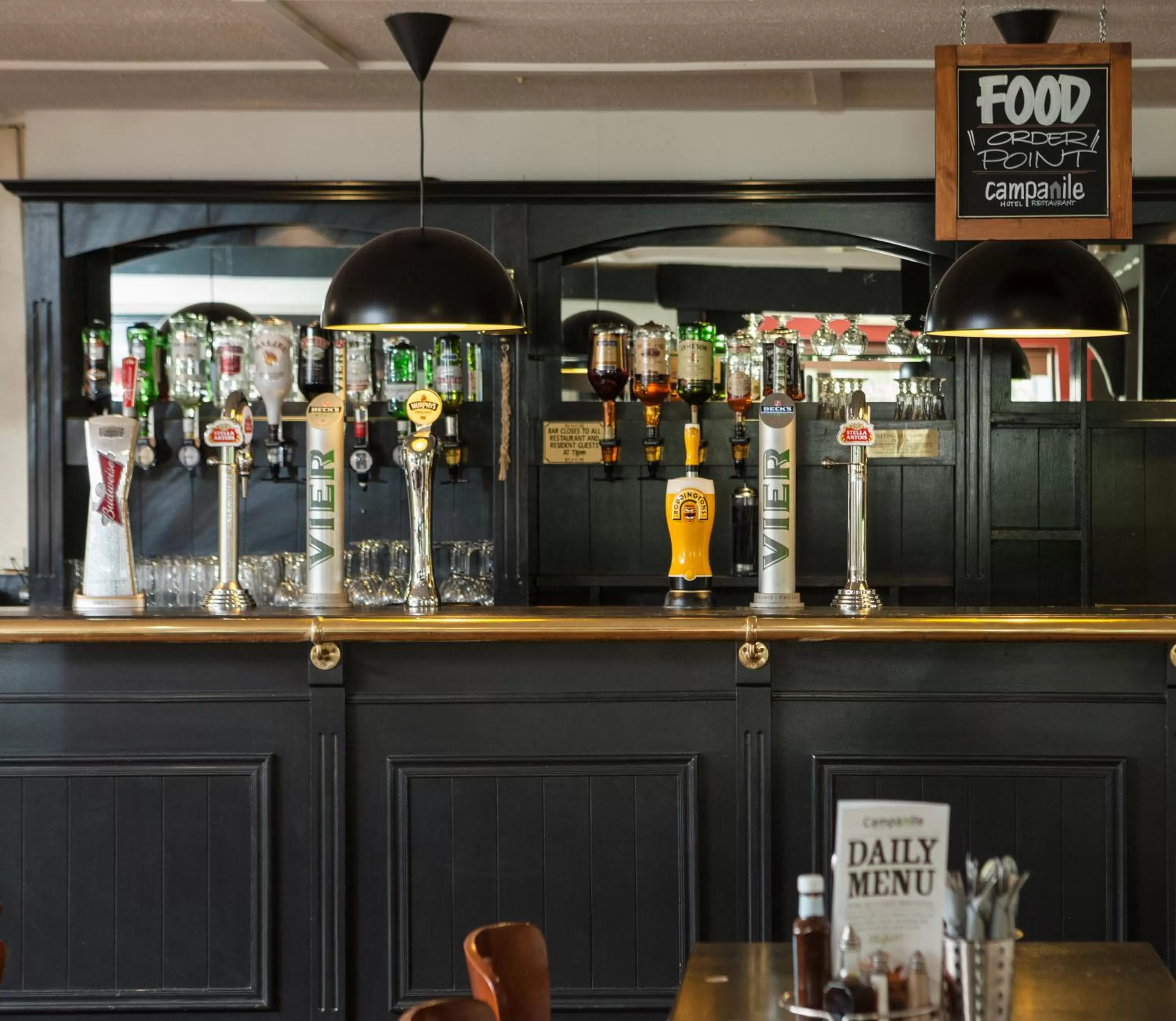 Restaurant/places to eat in Campanile Hotel Dartford