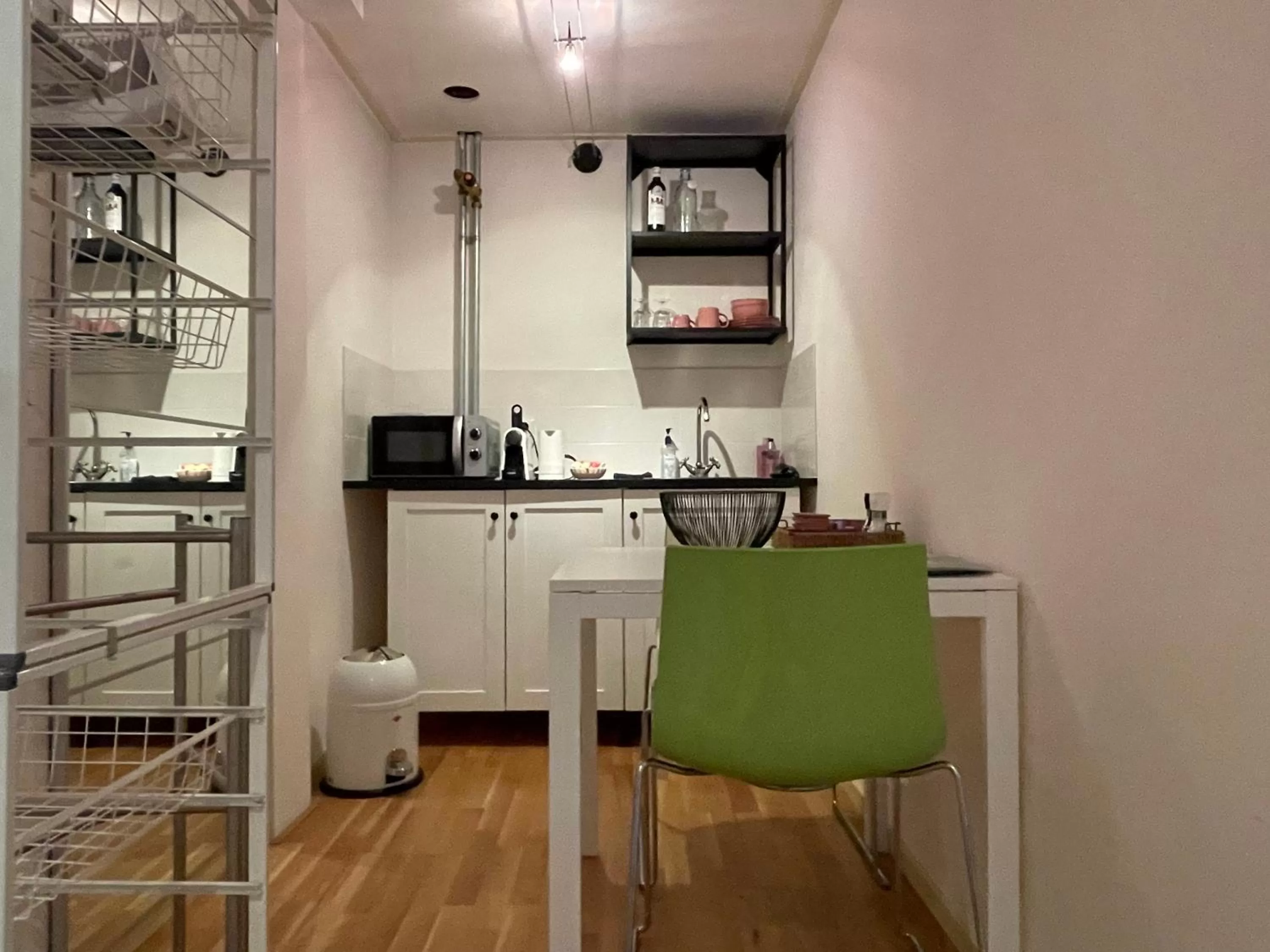 Coffee/tea facilities, Kitchen/Kitchenette in Kerkstraatje3