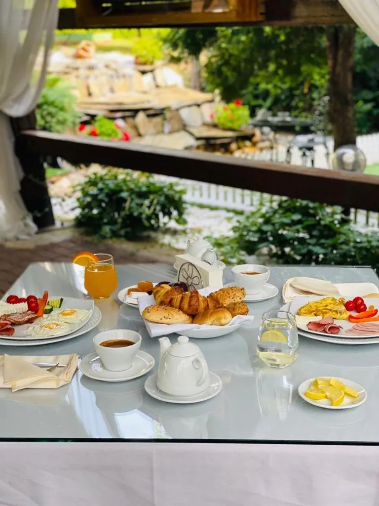 Breakfast in Hotel Boavista